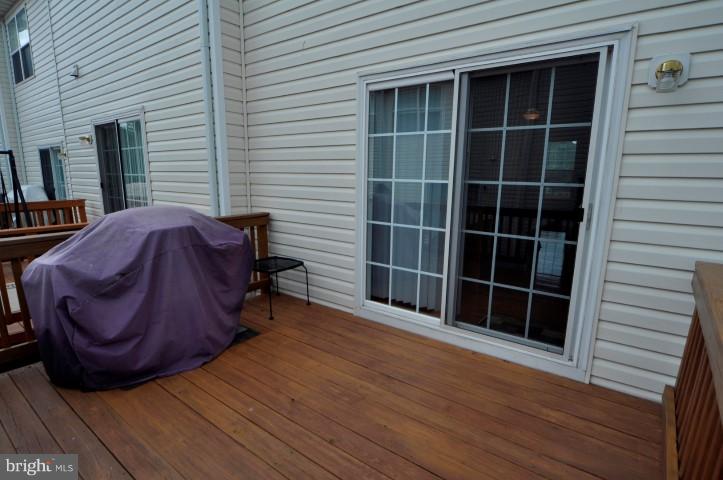 HEARTHSIDE AT FLYNNS CROSSING - Residential