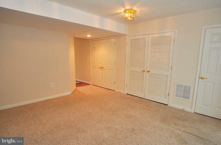 HEARTHSIDE AT FLYNNS CROSSING - Residential