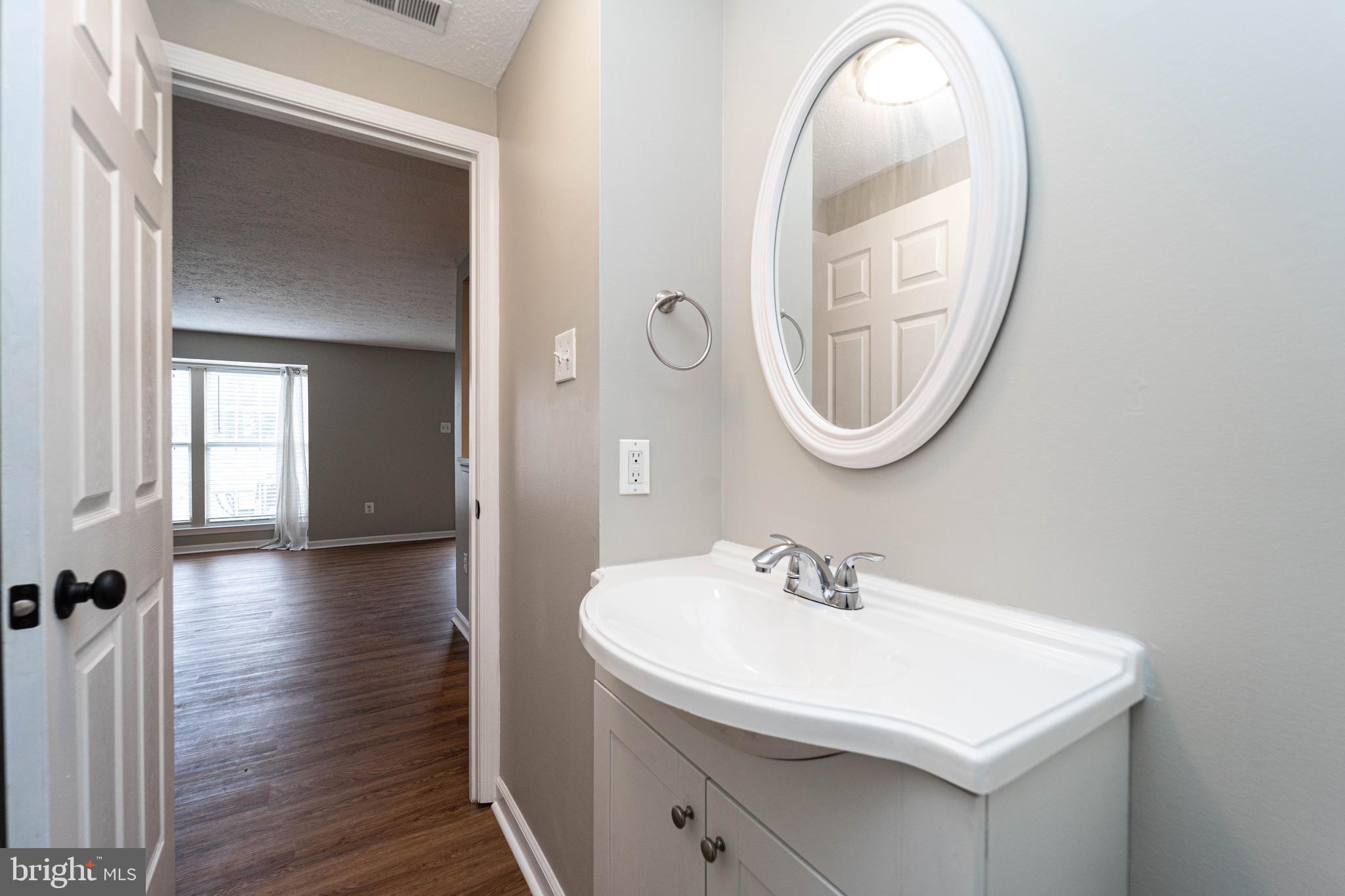 OVERLOOK - Residential