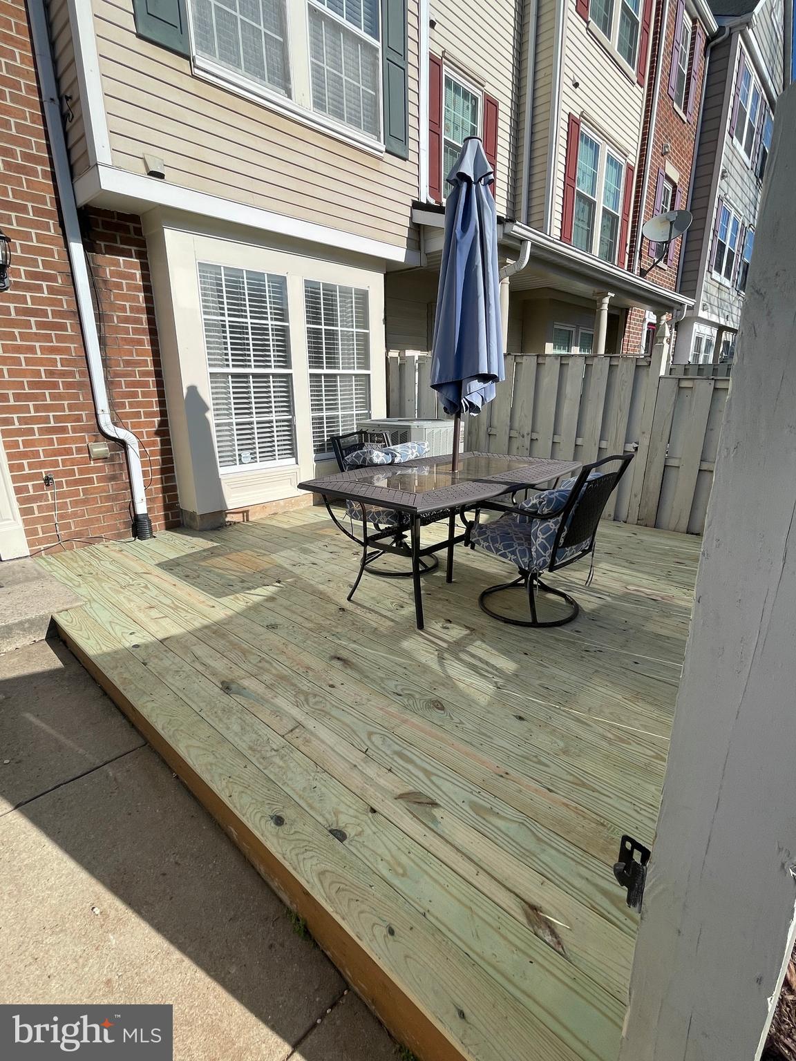 OVERLOOK - Residential