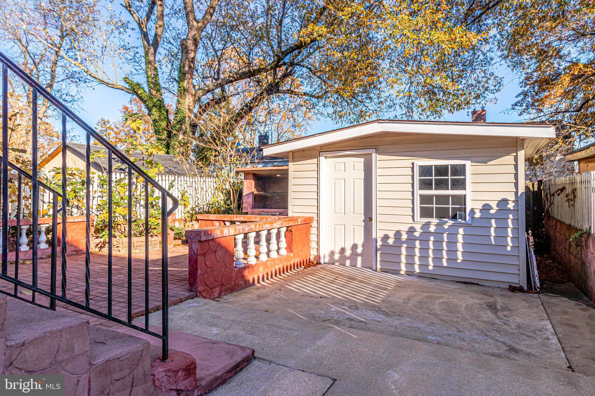 BUCKNELL HEIGHTS - Residential