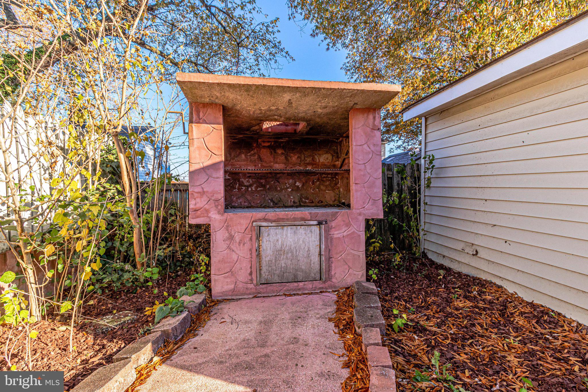 BUCKNELL HEIGHTS - Residential