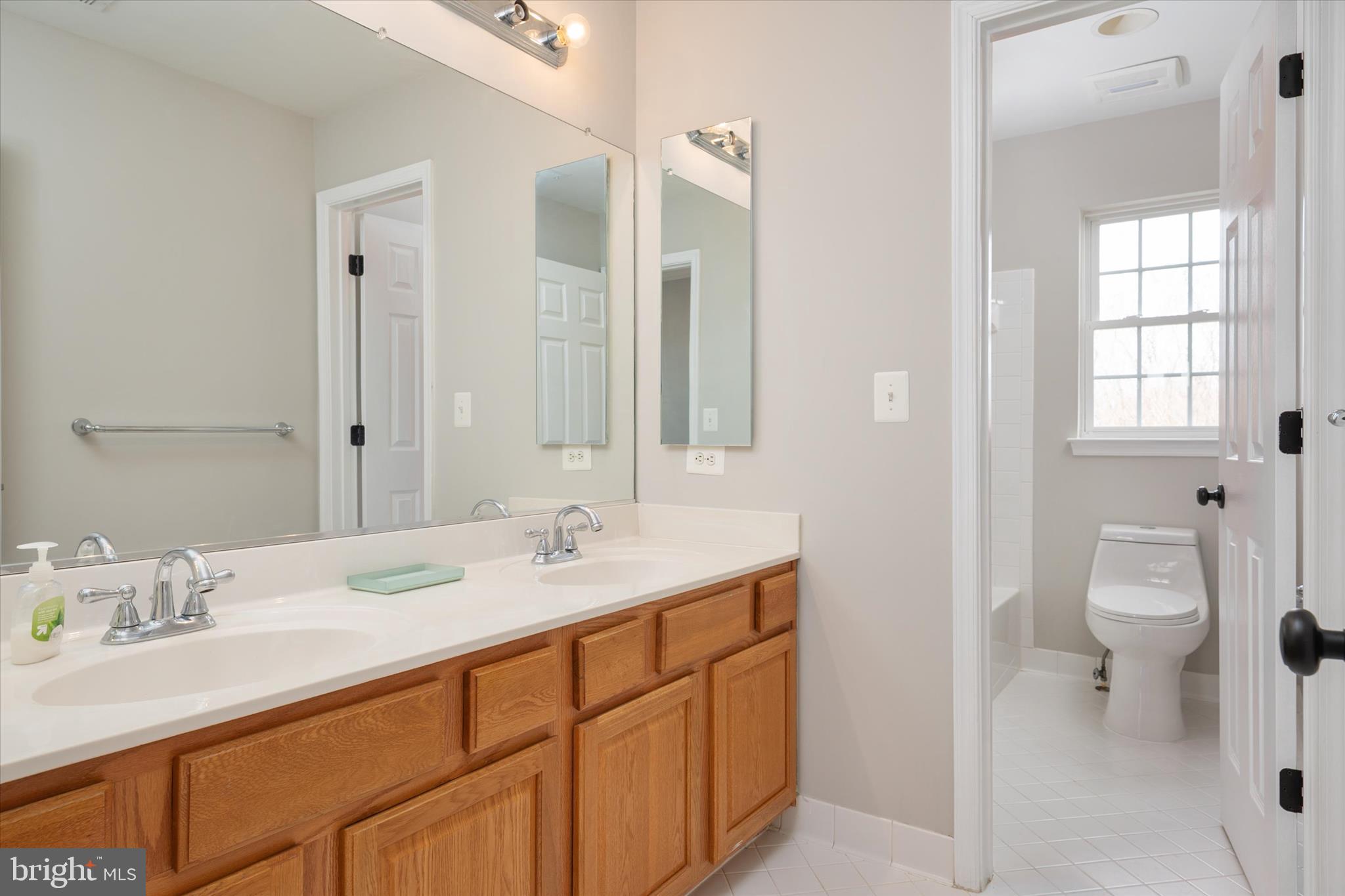 CHAPEL GROVE - Residential