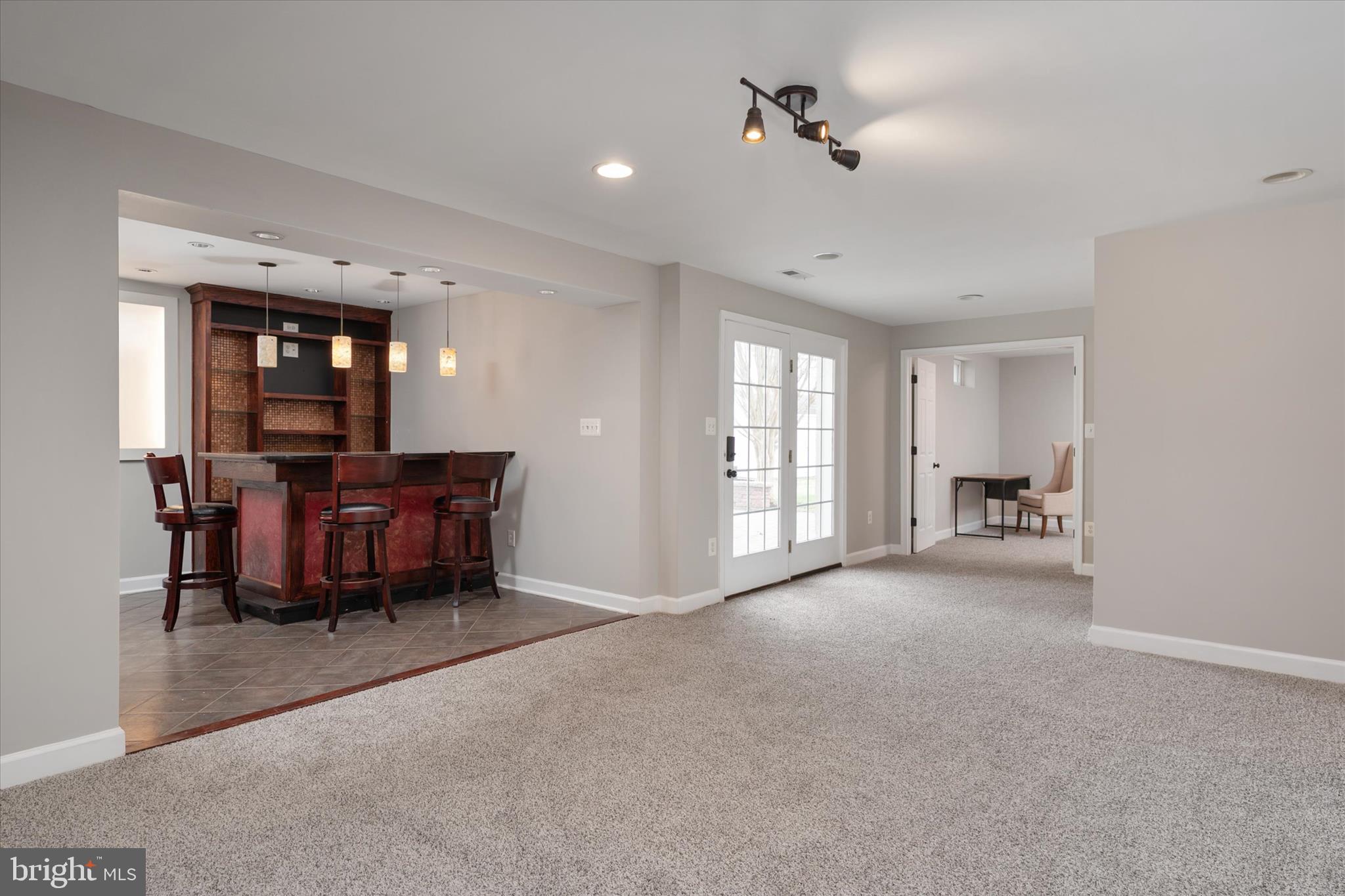 CHAPEL GROVE - Residential