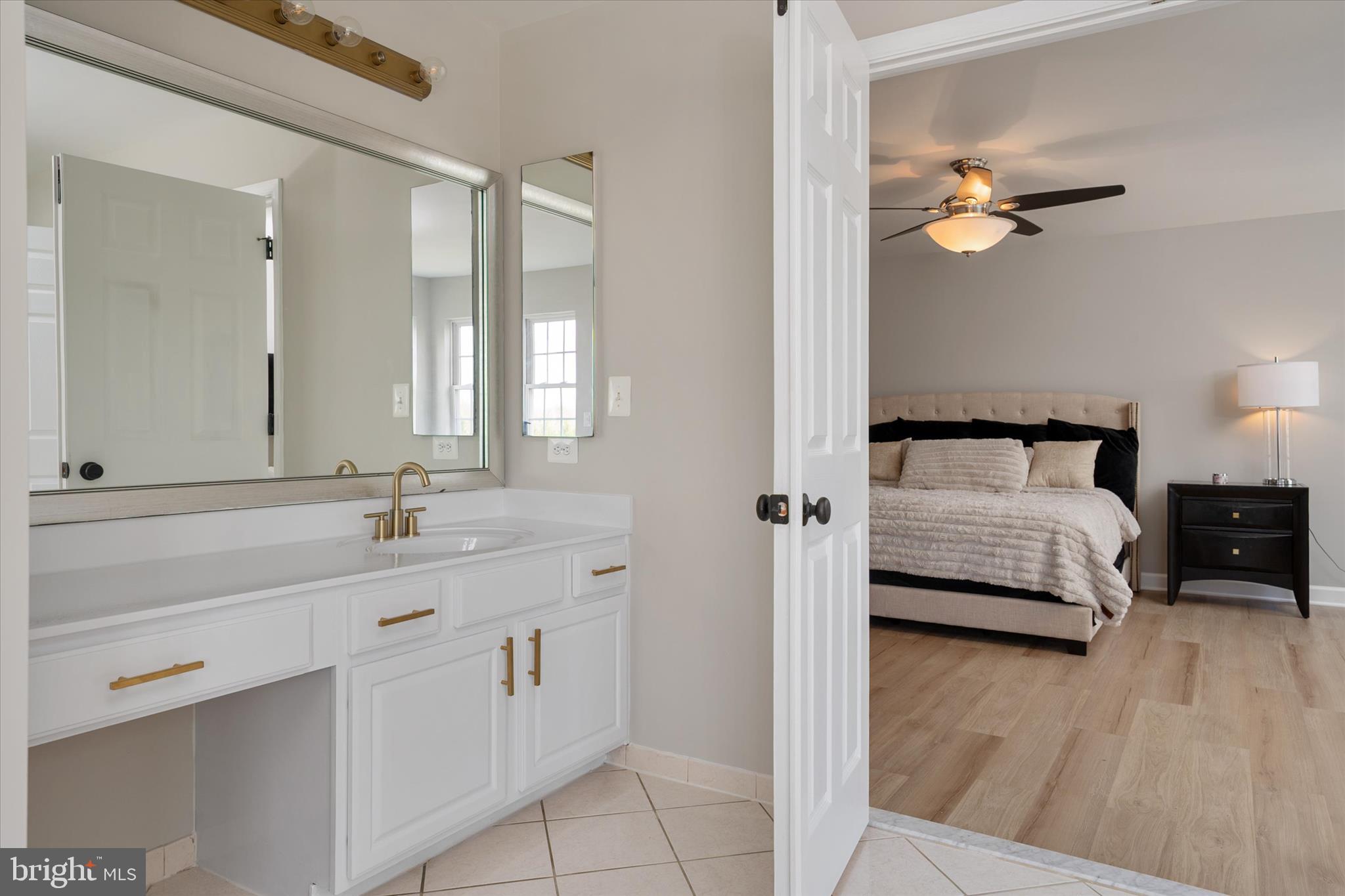 CHAPEL GROVE - Residential