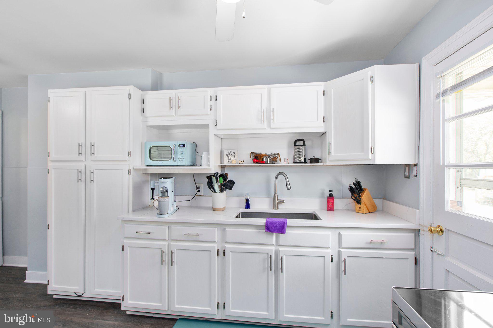 BLUFF POINT - Residential