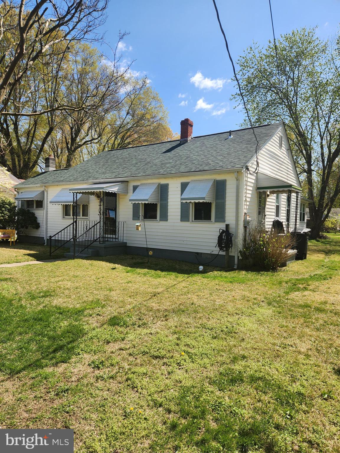 BLUFF POINT - Residential