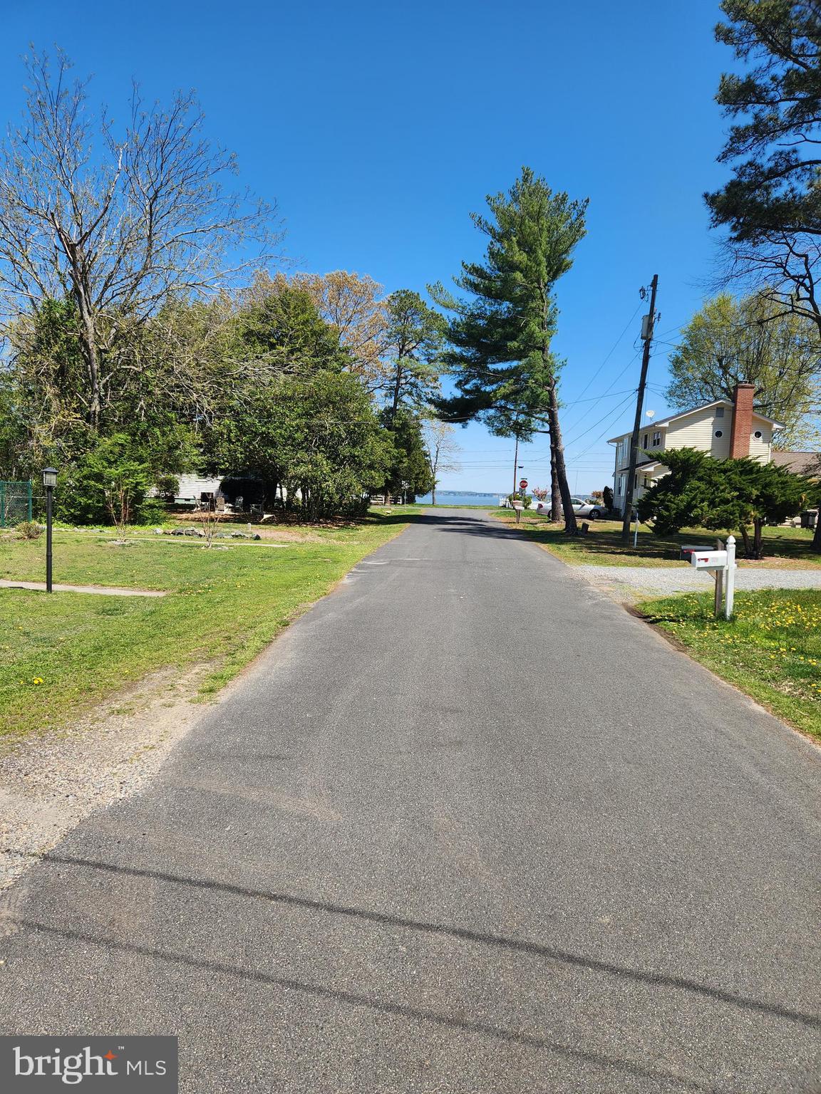 BLUFF POINT - Residential