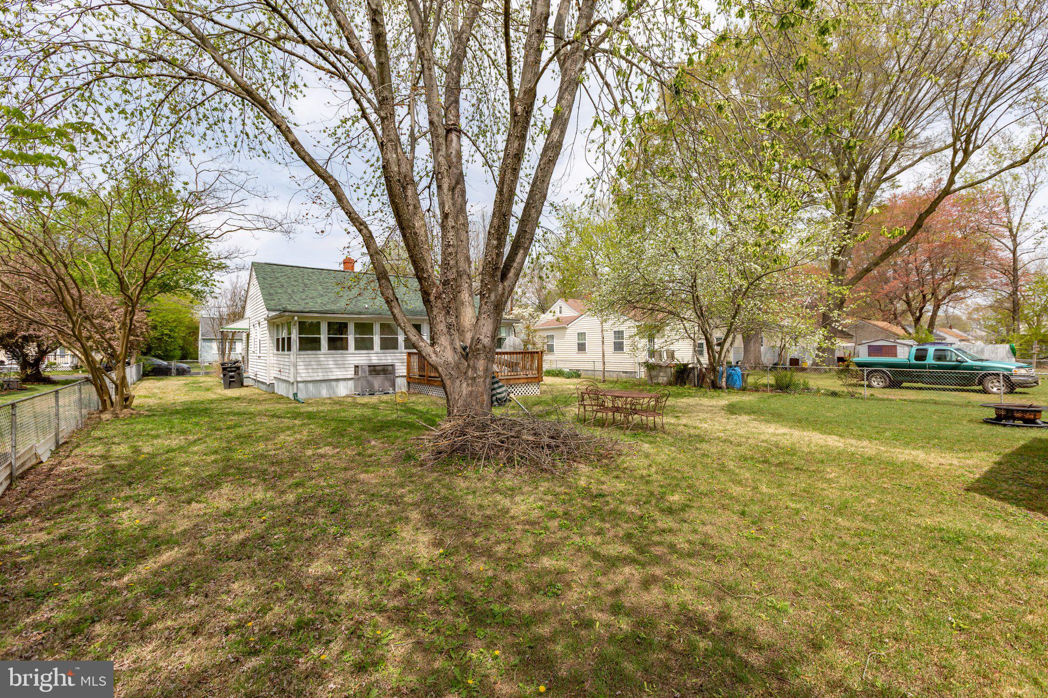 BLUFF POINT - Residential