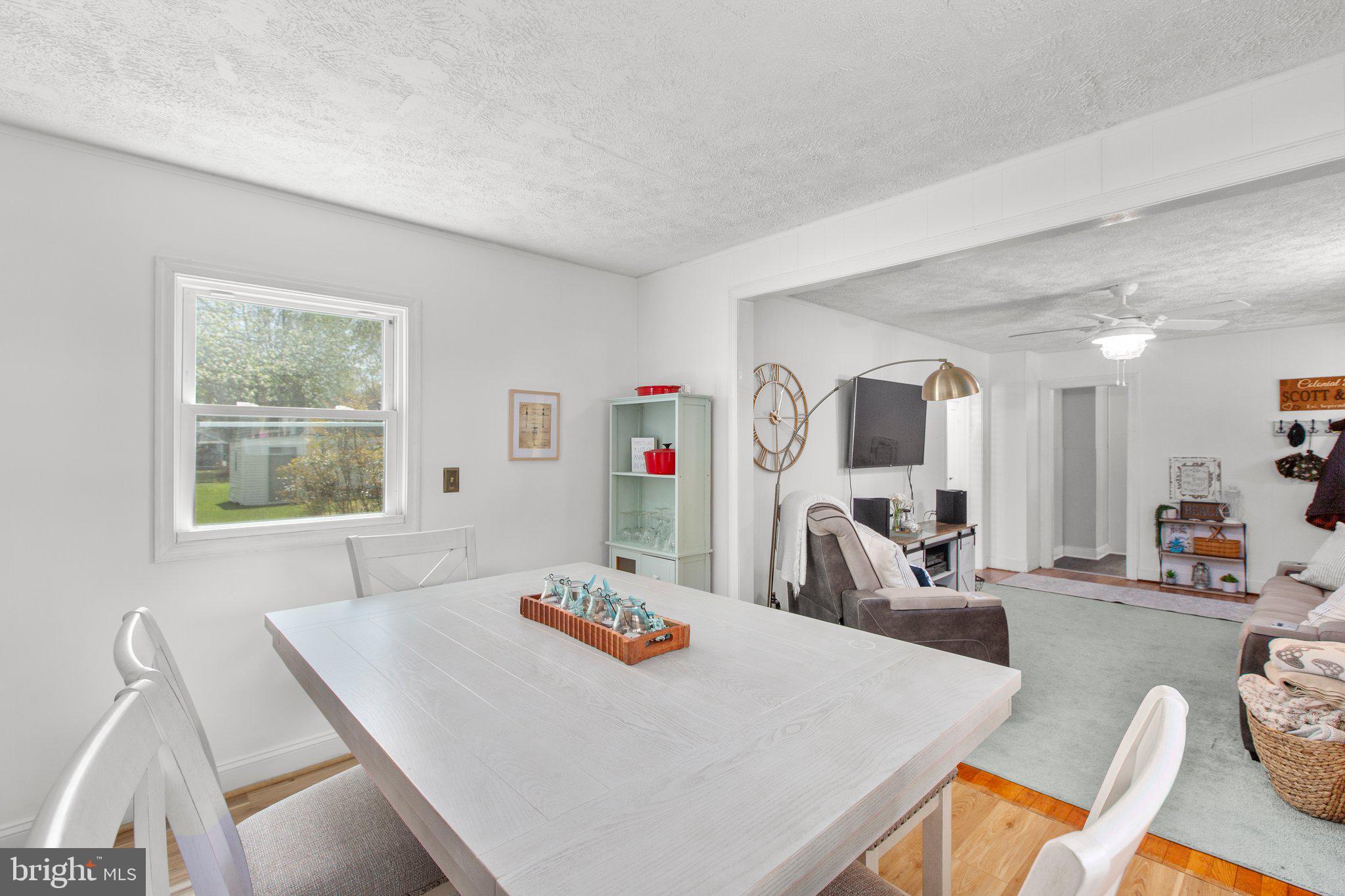 BLUFF POINT - Residential