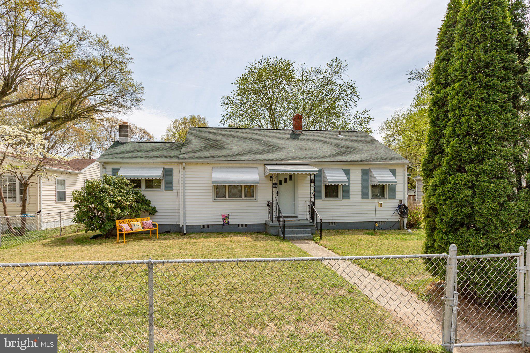 BLUFF POINT - Residential