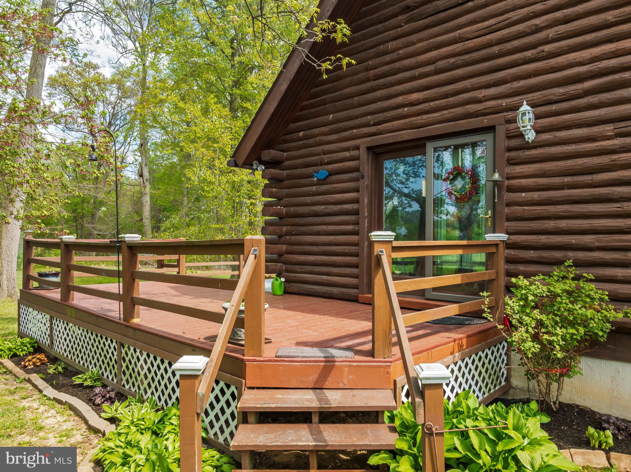 PONDS EDGE - Residential