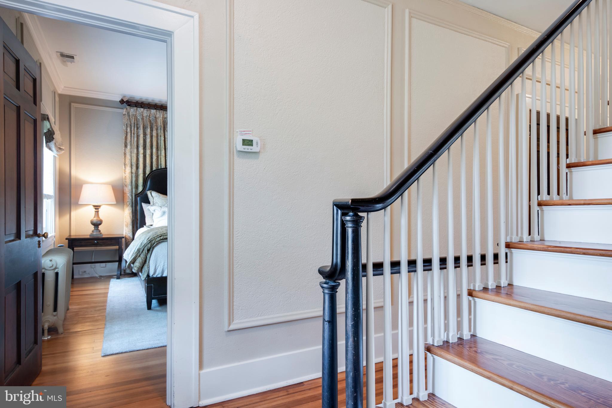 MURRAY HILL - Residential