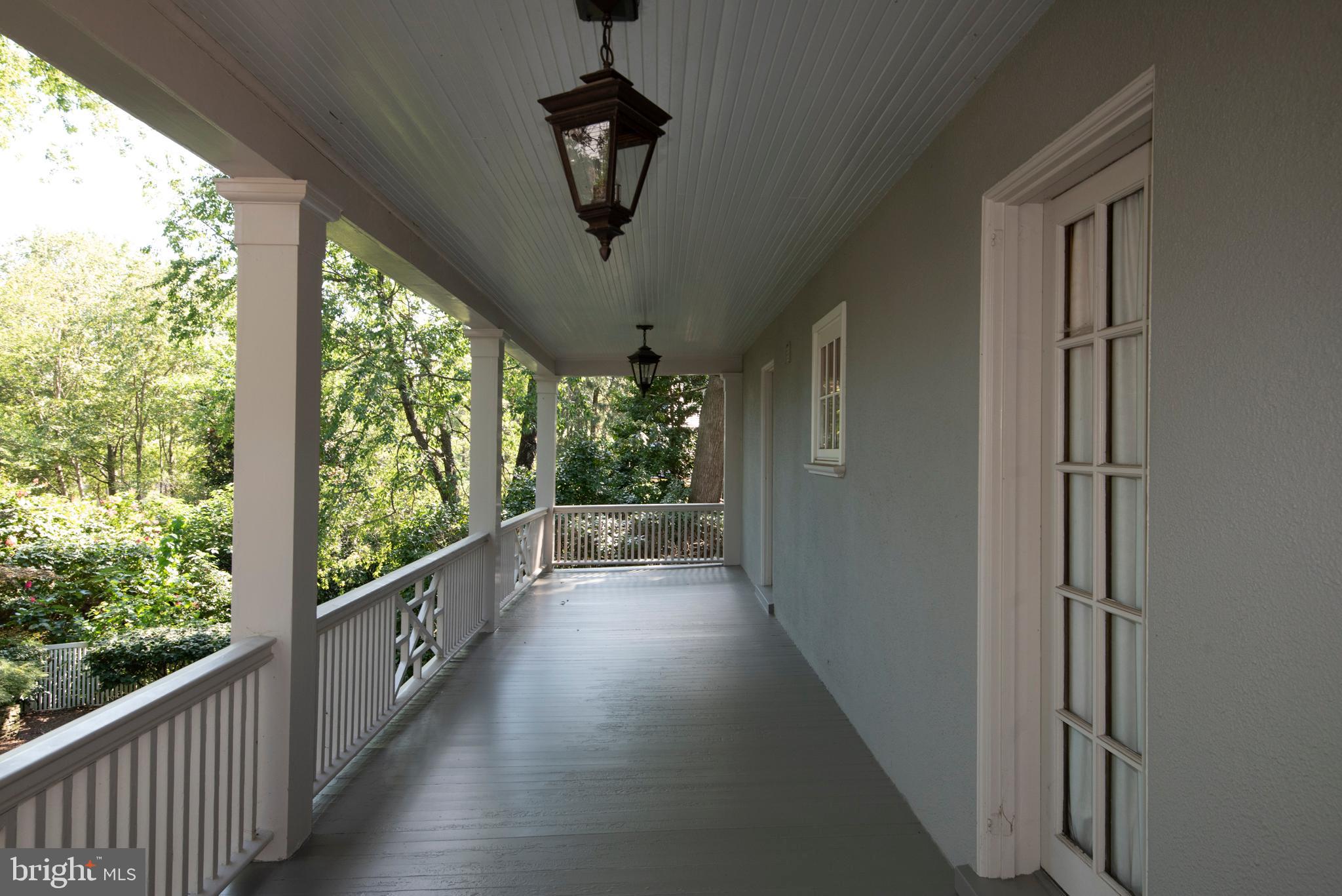 MURRAY HILL - Residential