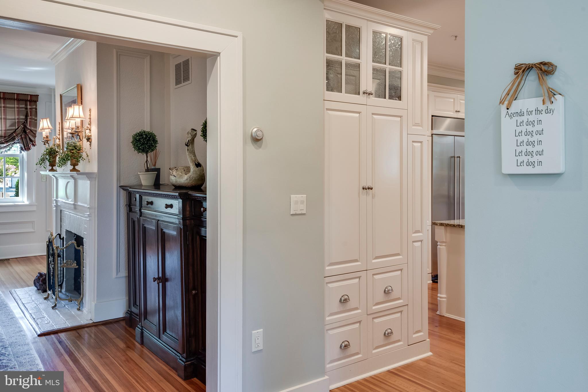 MURRAY HILL - Residential