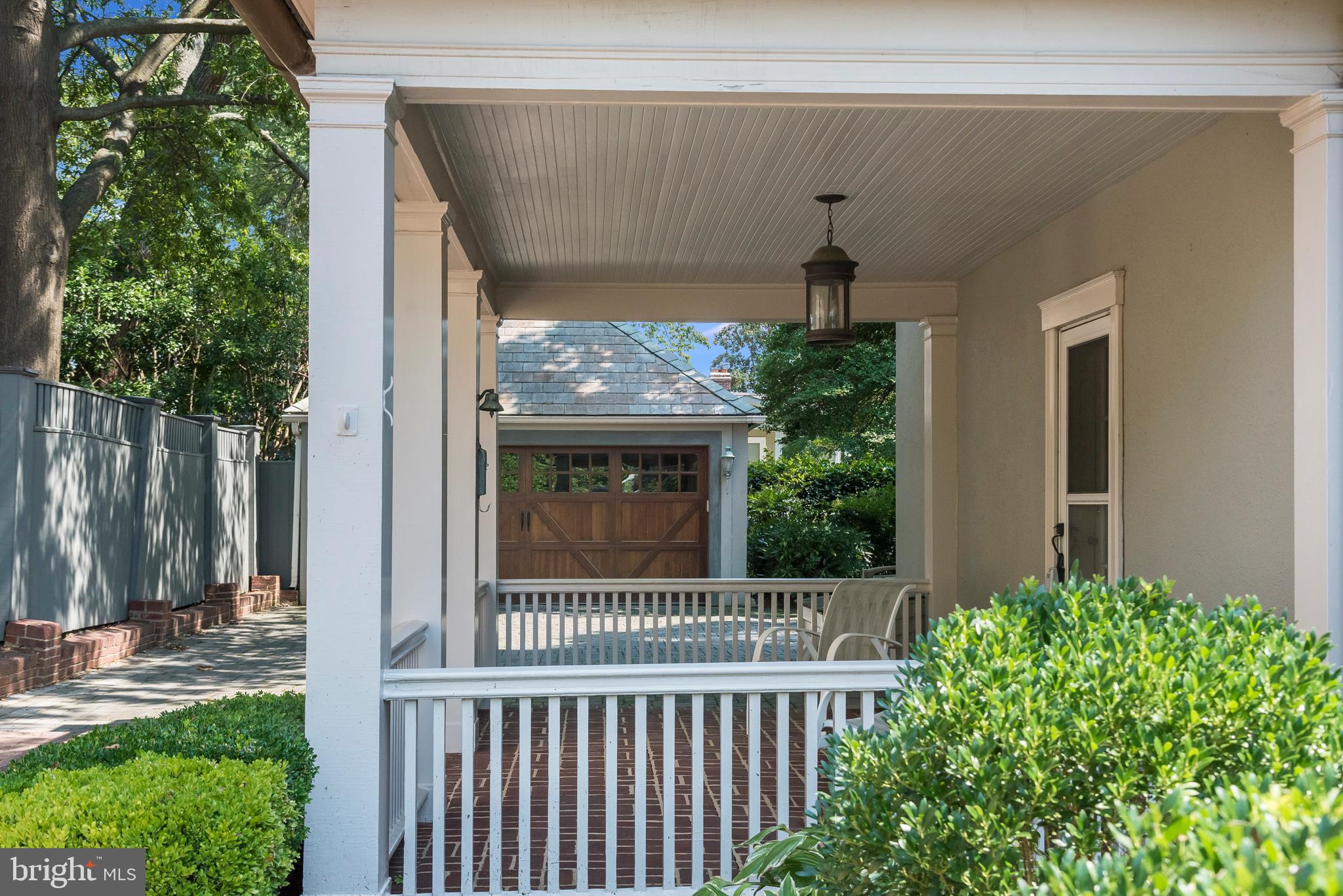 MURRAY HILL - Residential