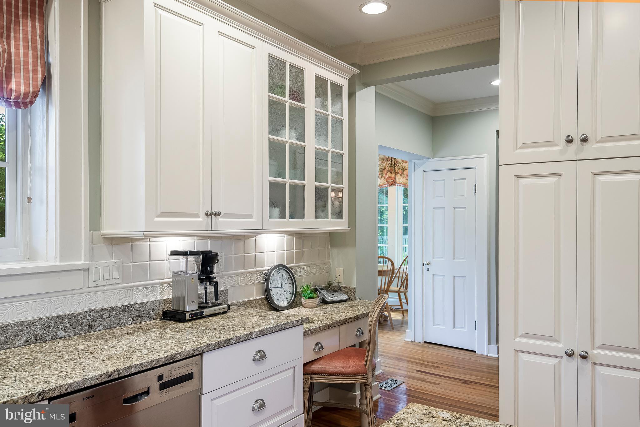 MURRAY HILL - Residential