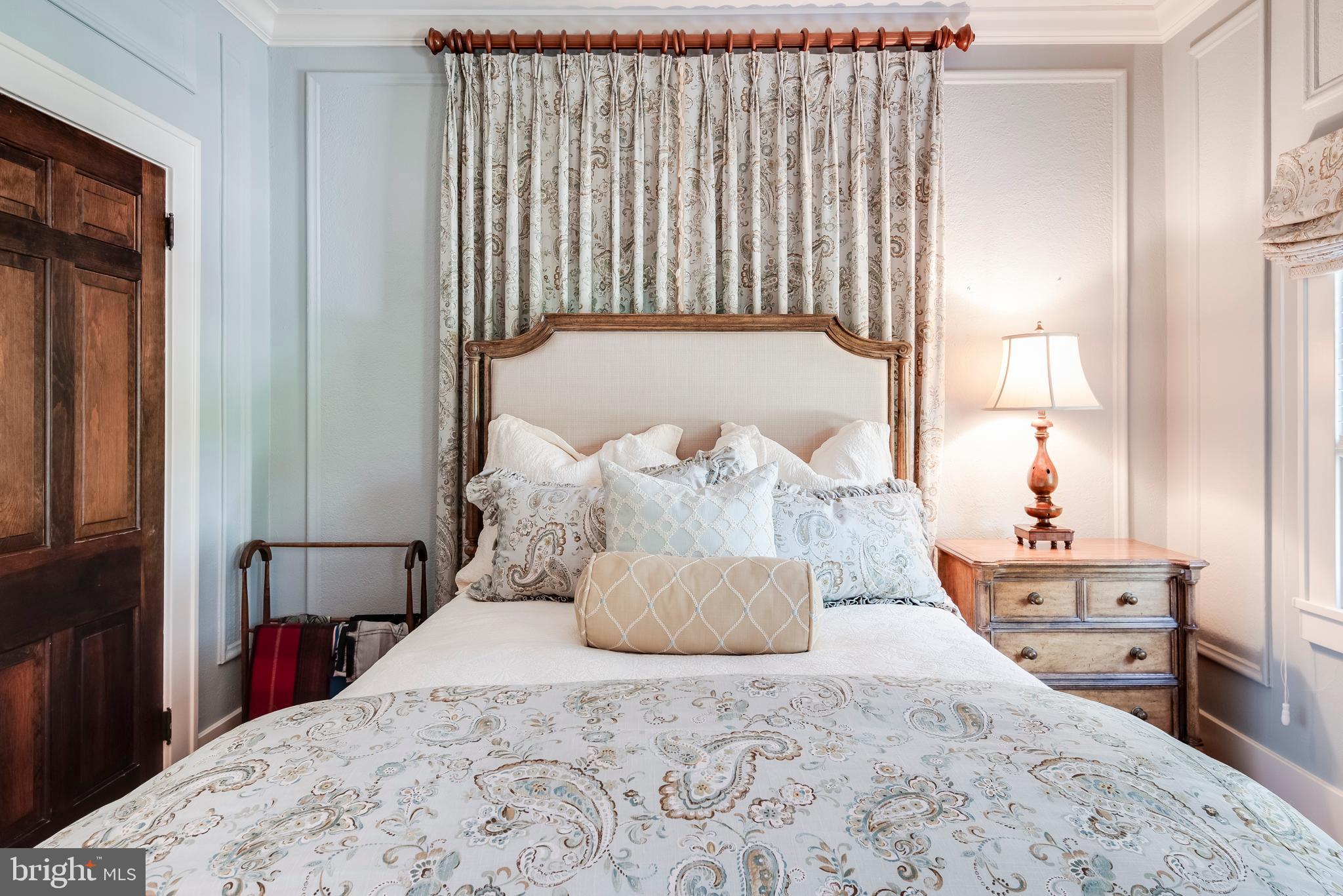 MURRAY HILL - Residential