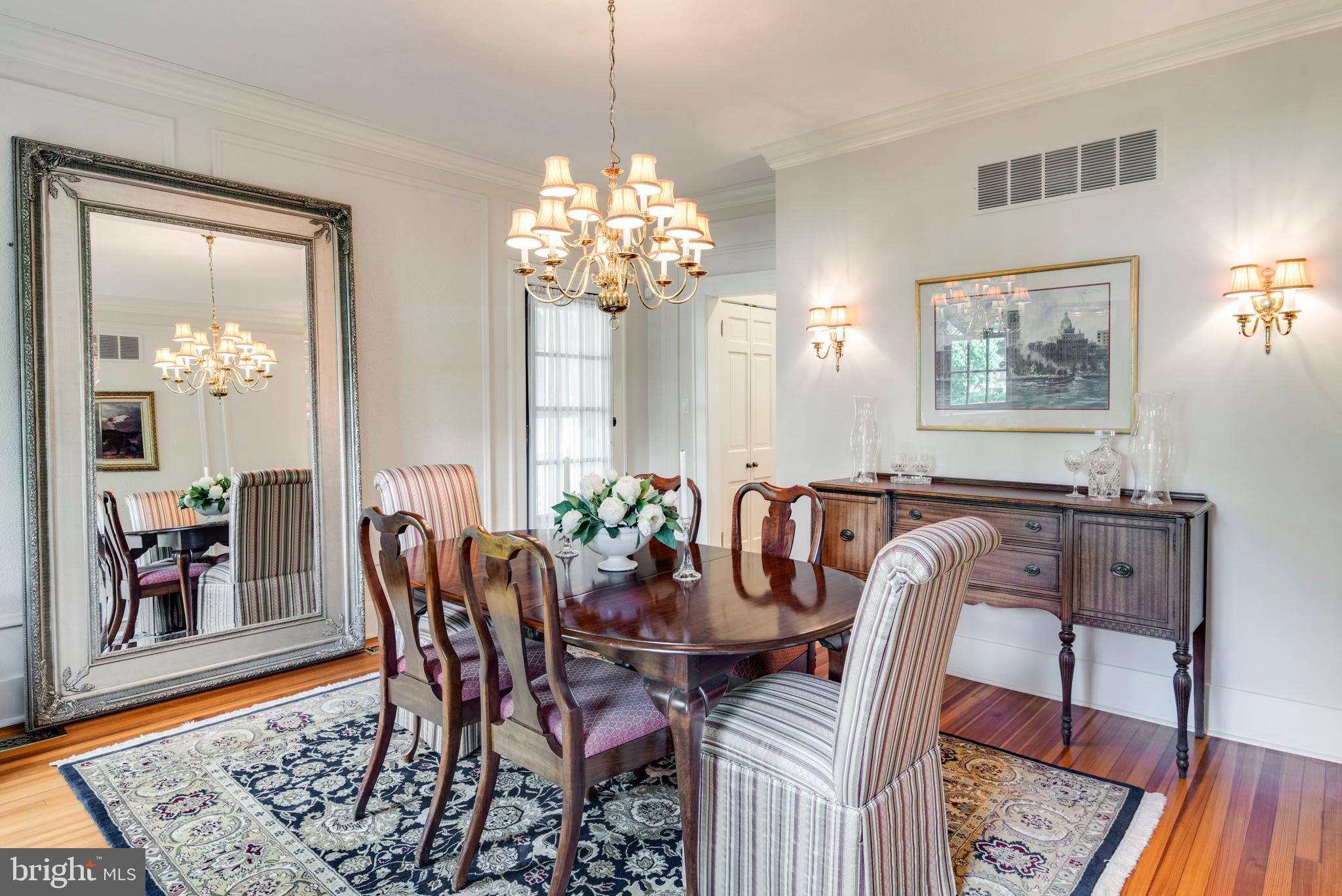 MURRAY HILL - Residential