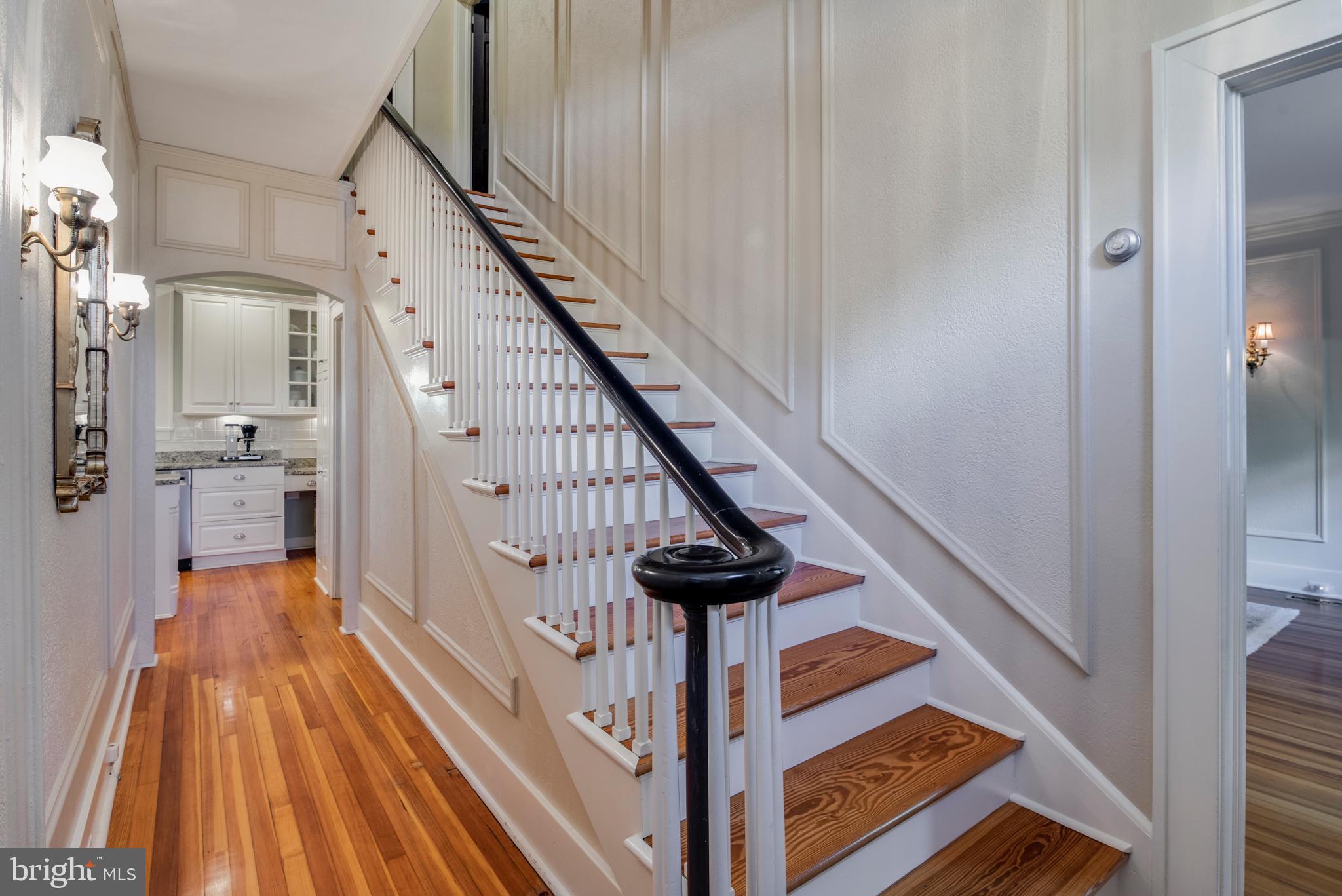 MURRAY HILL - Residential