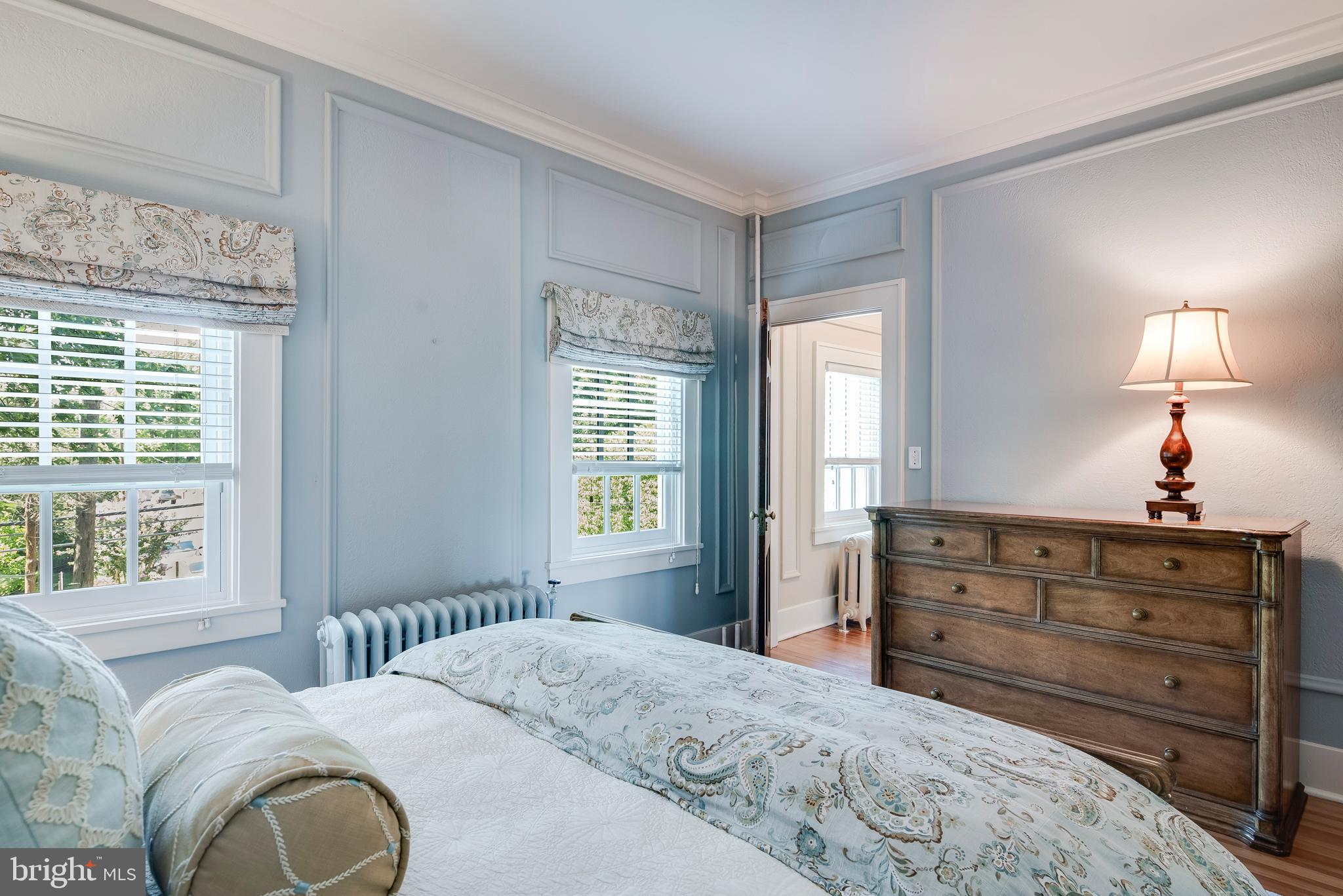 MURRAY HILL - Residential