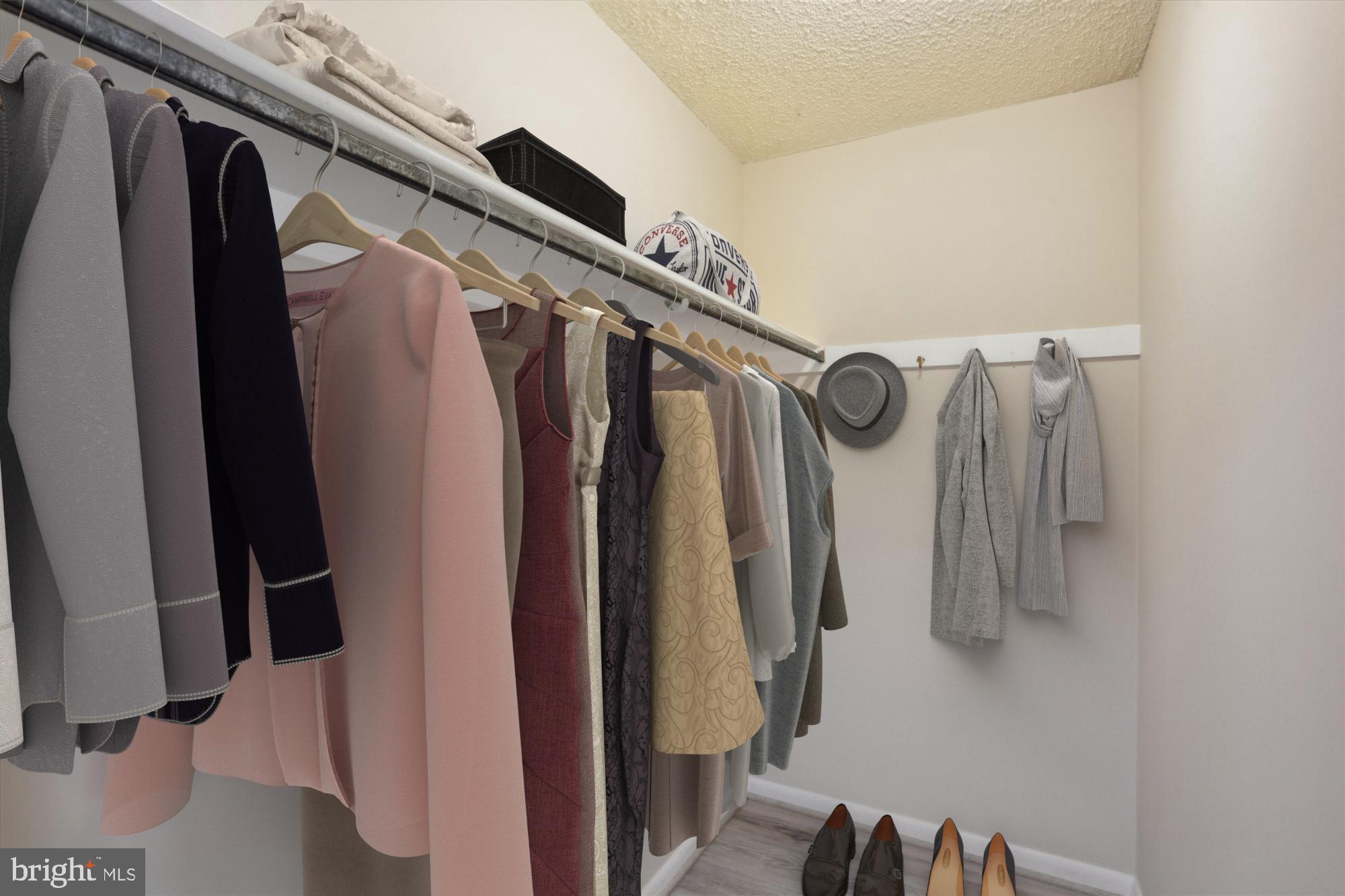 WESTLAKE TOWERS - Residential