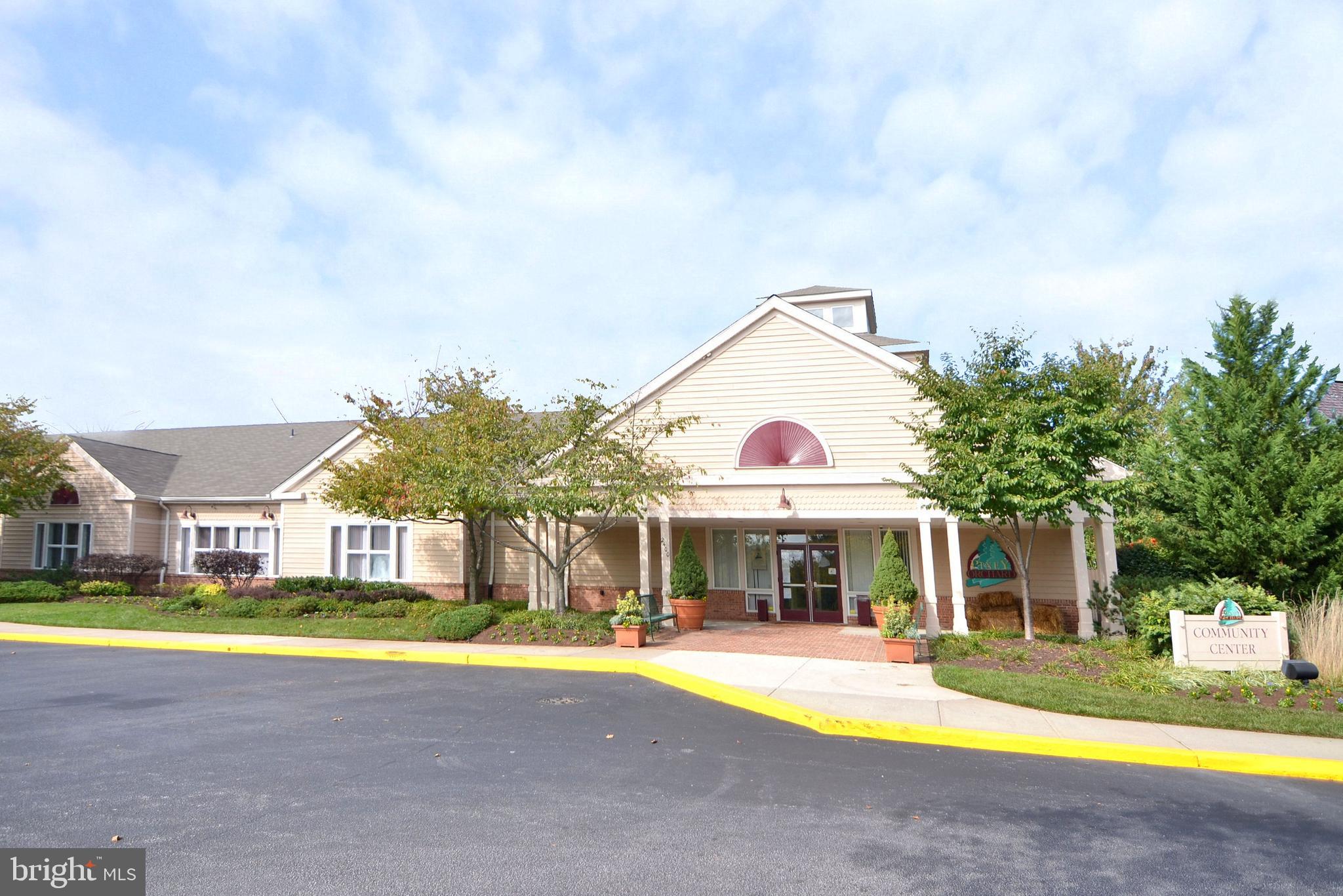 PINEY ORCHARD - Residential