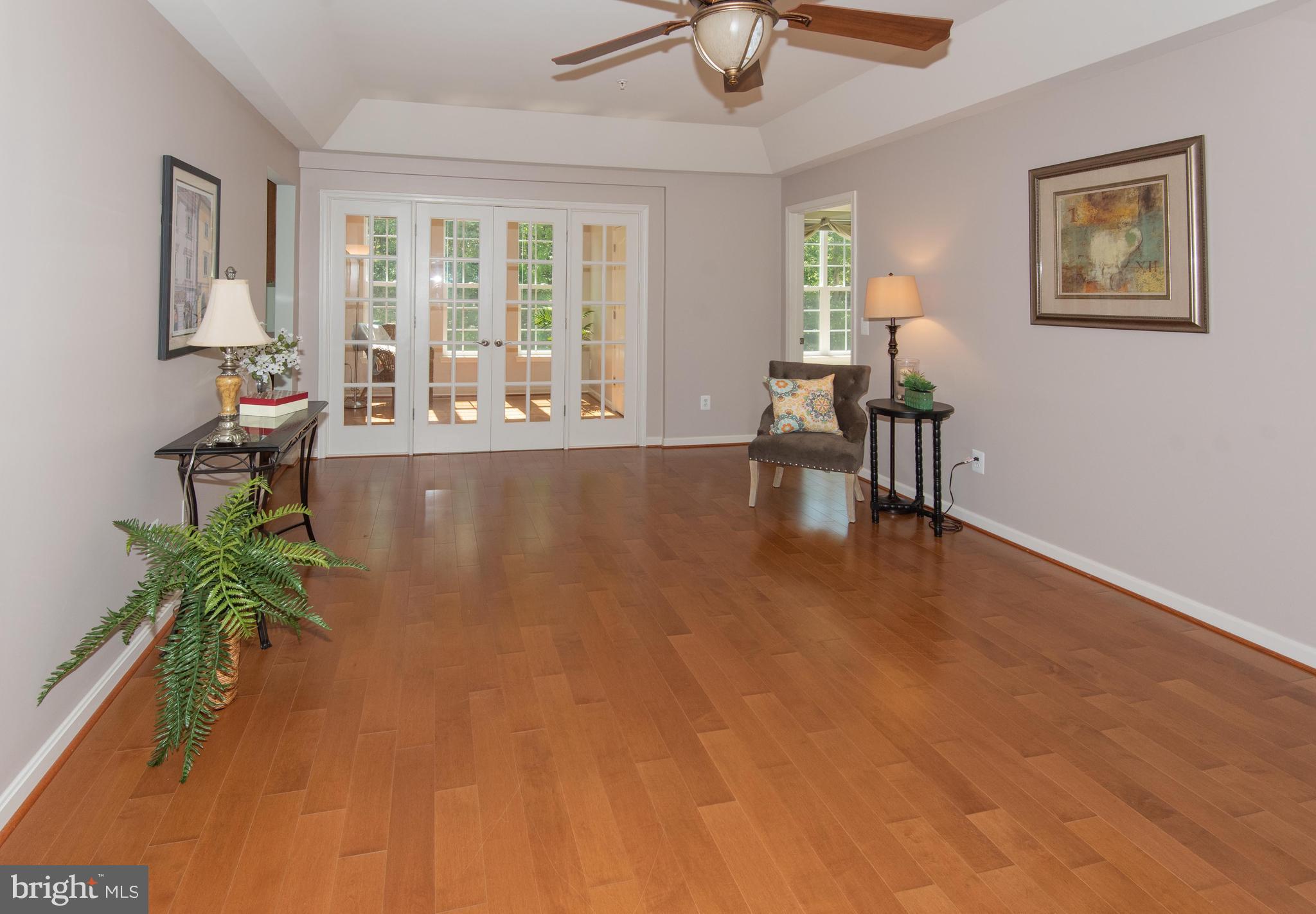 PINEY ORCHARD - Residential