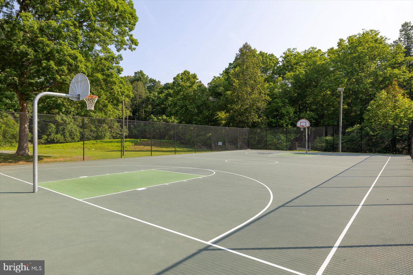 LAKE WILDERNESS - Residential