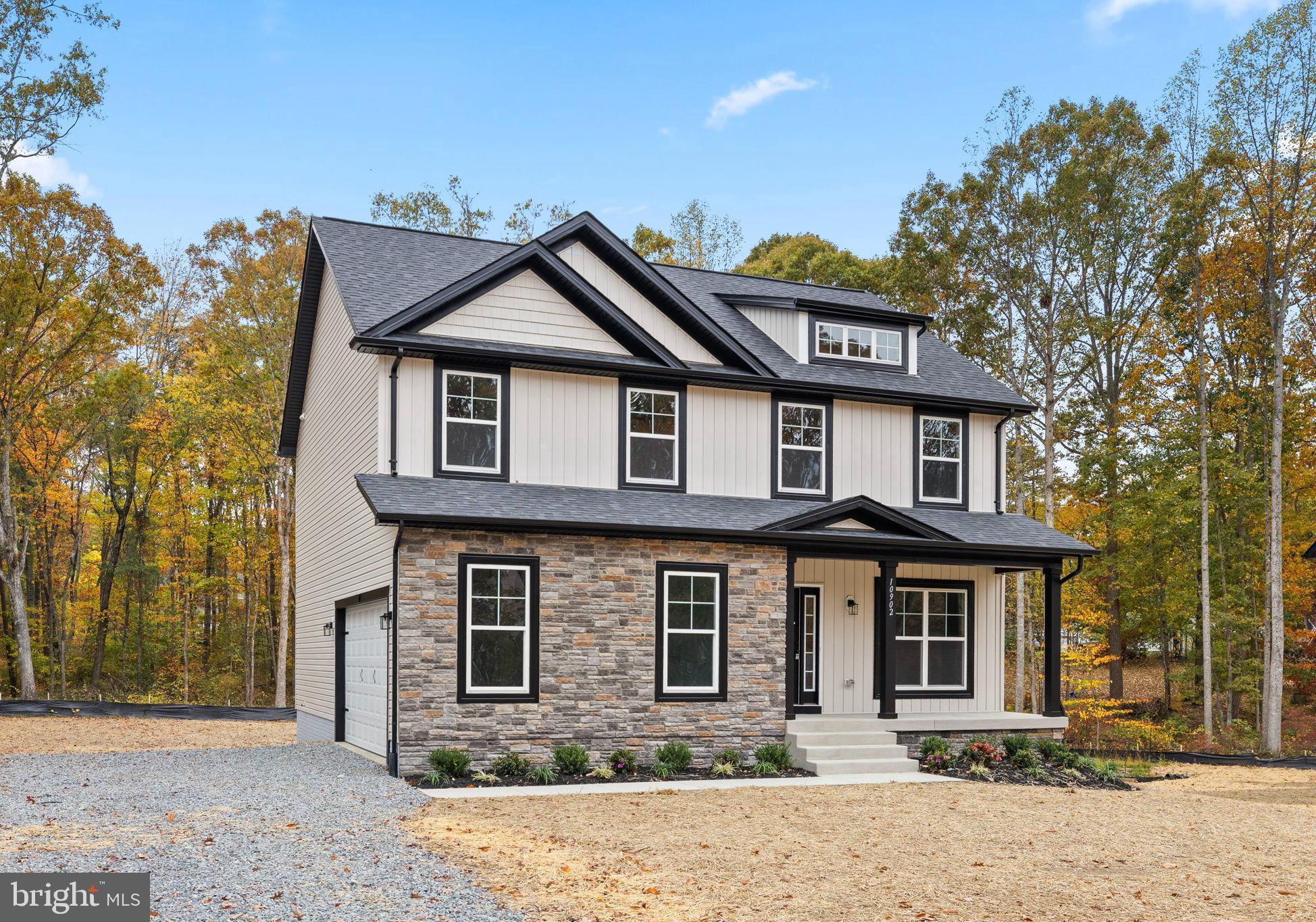 LAKE WILDERNESS - Residential