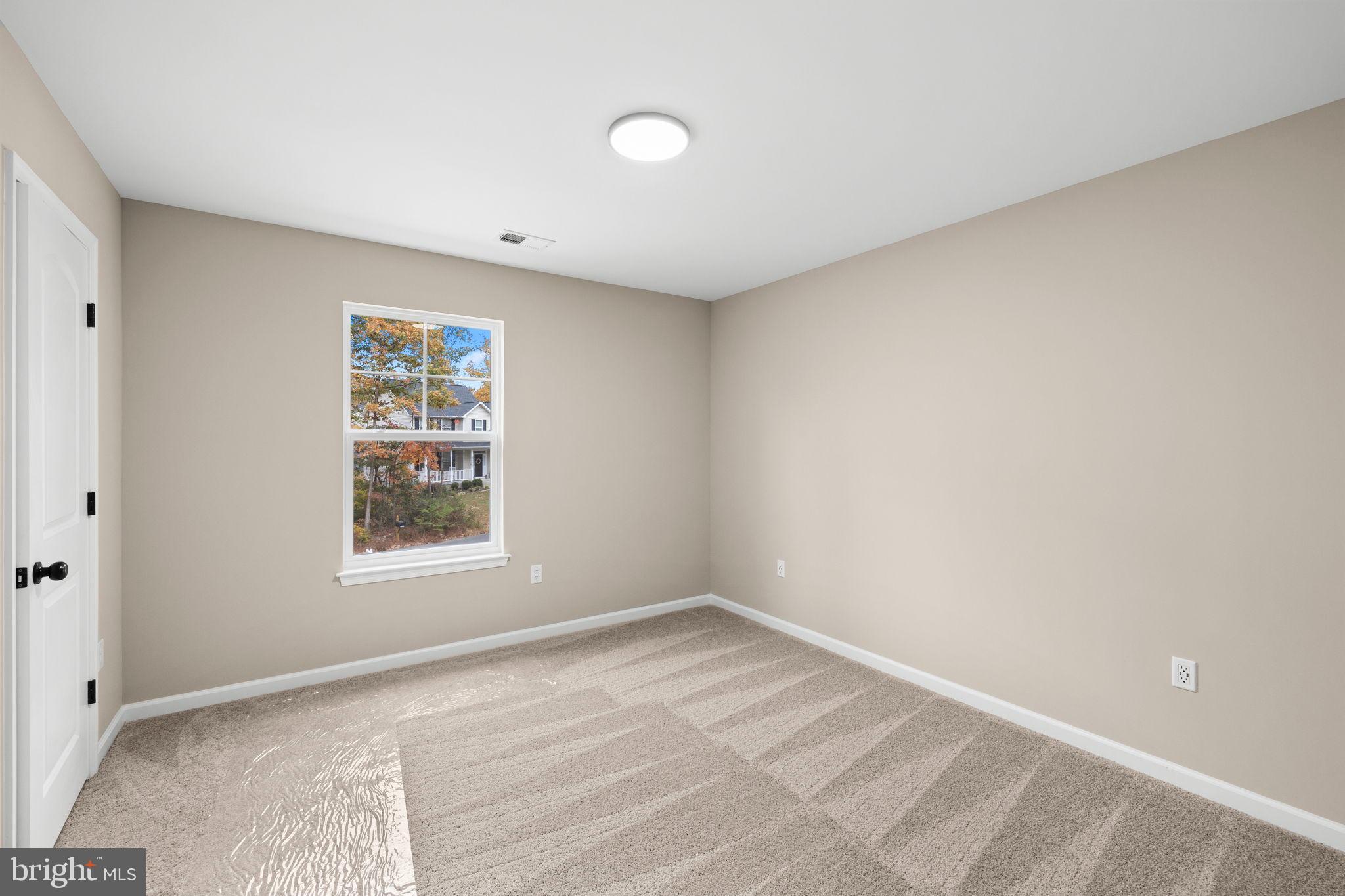 LAKE WILDERNESS - Residential