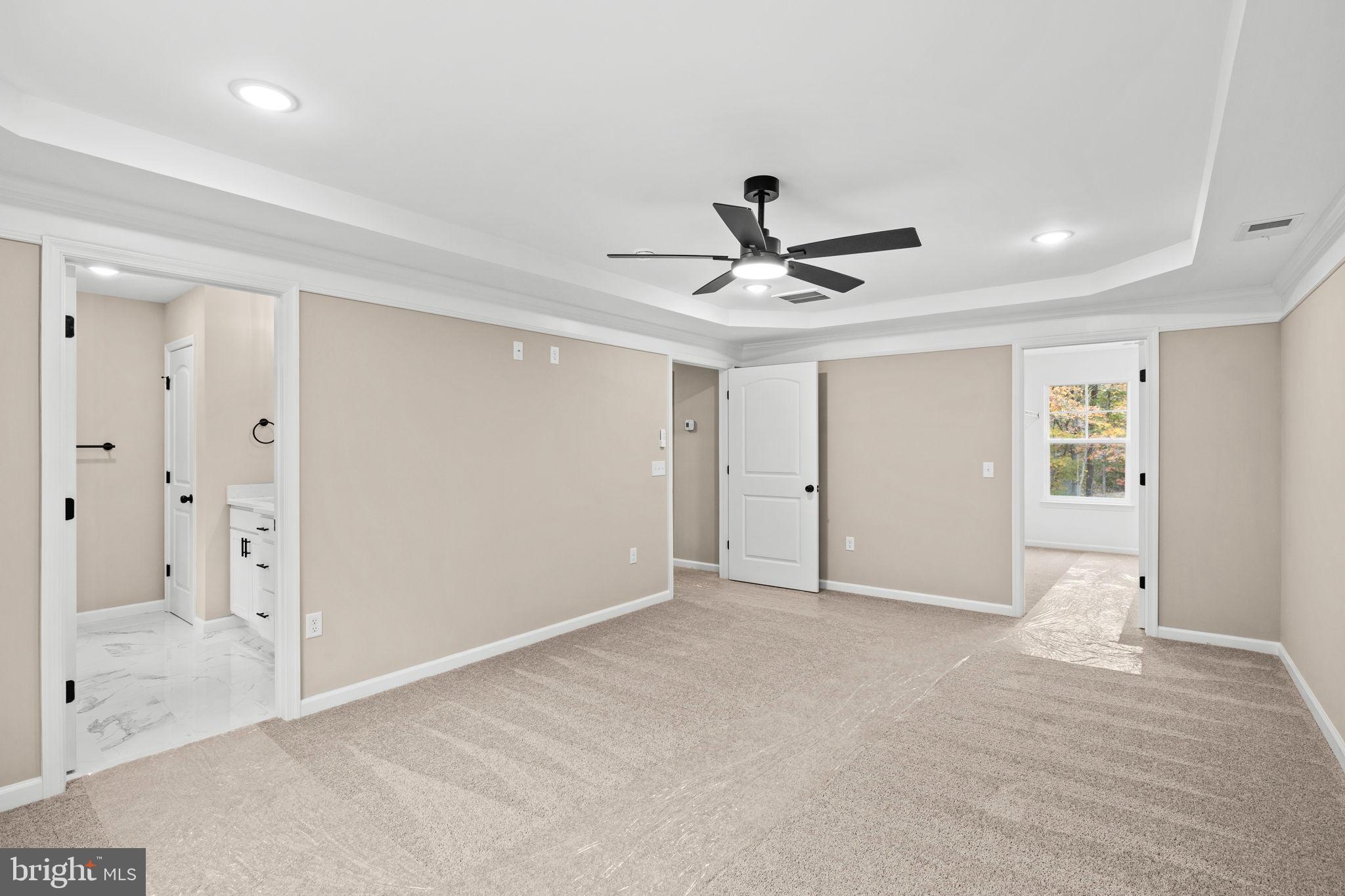 LAKE WILDERNESS - Residential