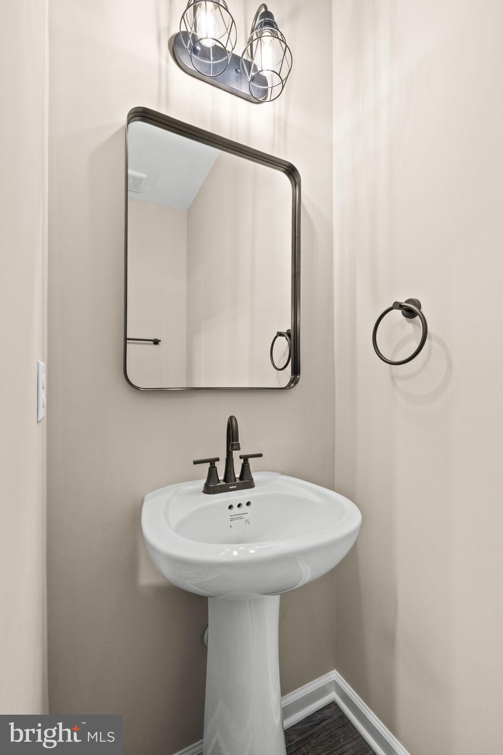 LAKE WILDERNESS - Residential