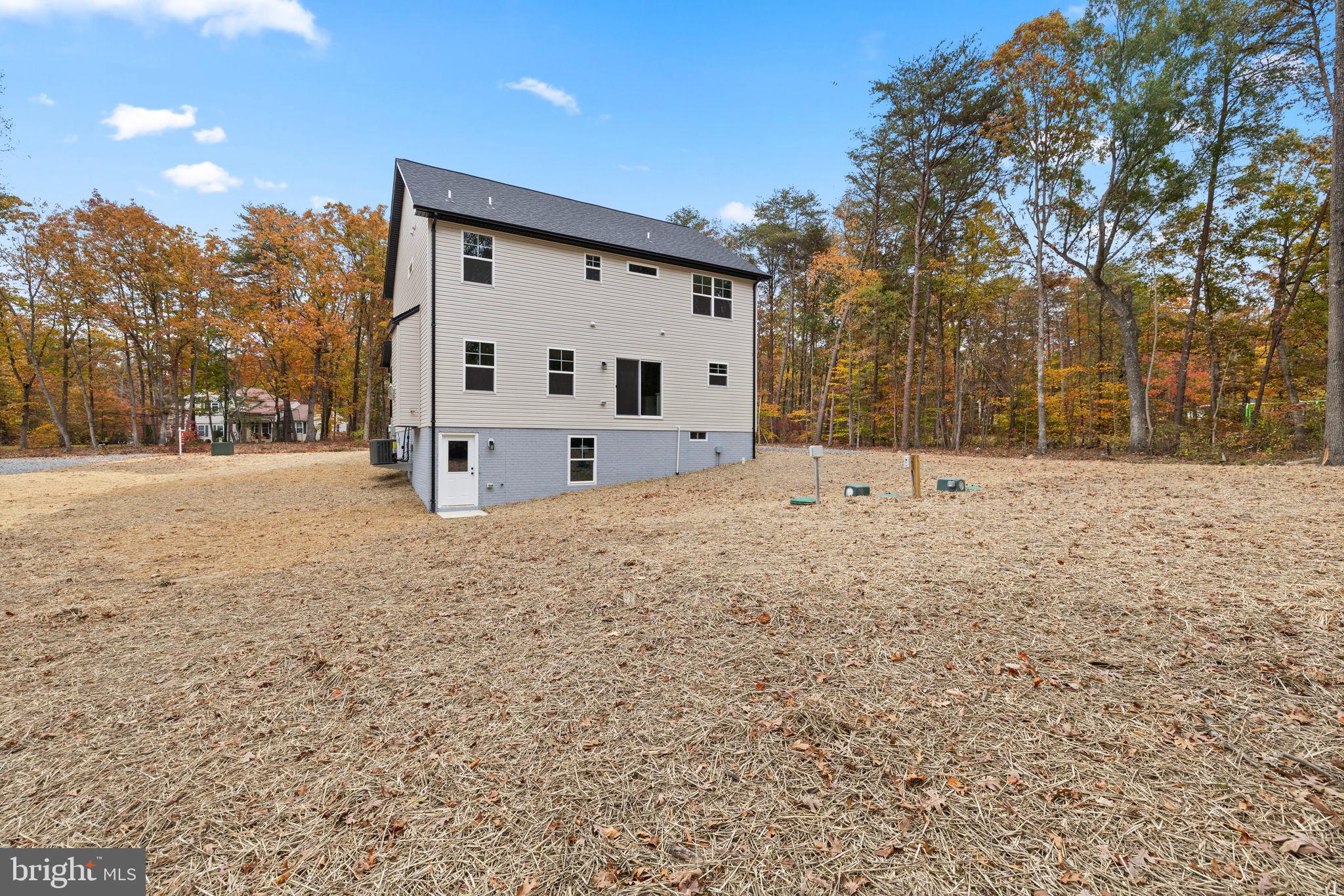 LAKE WILDERNESS - Residential