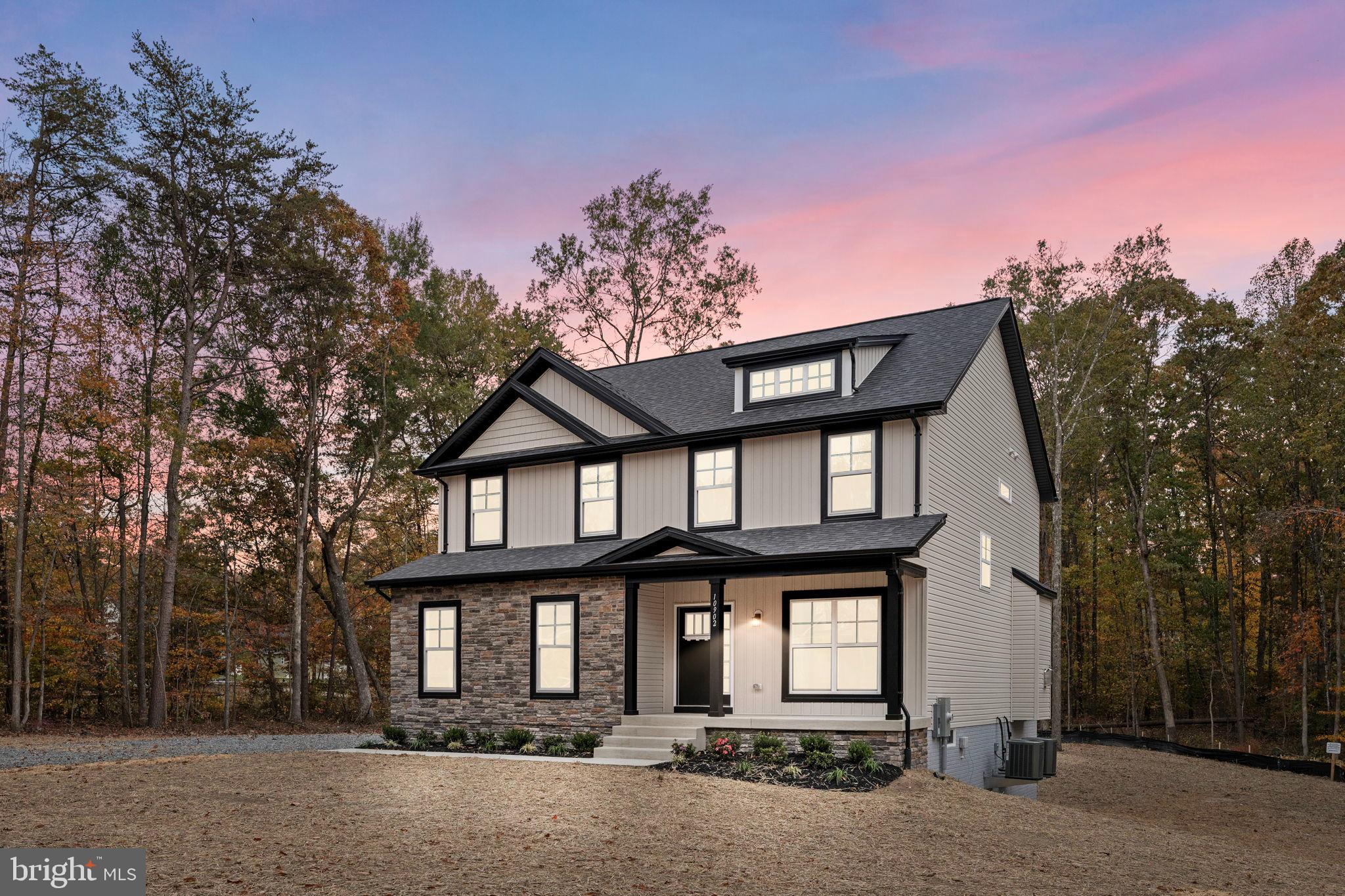 LAKE WILDERNESS - Residential