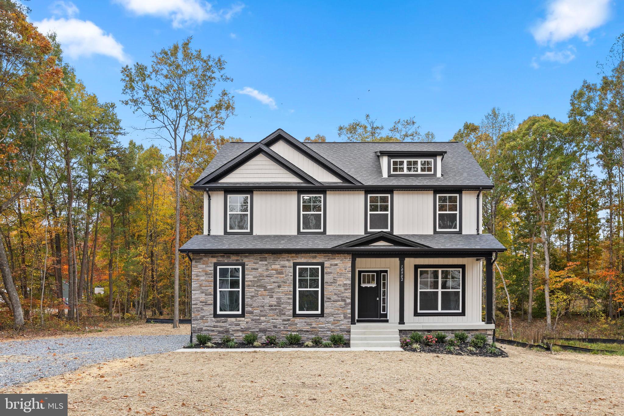 LAKE WILDERNESS - Residential