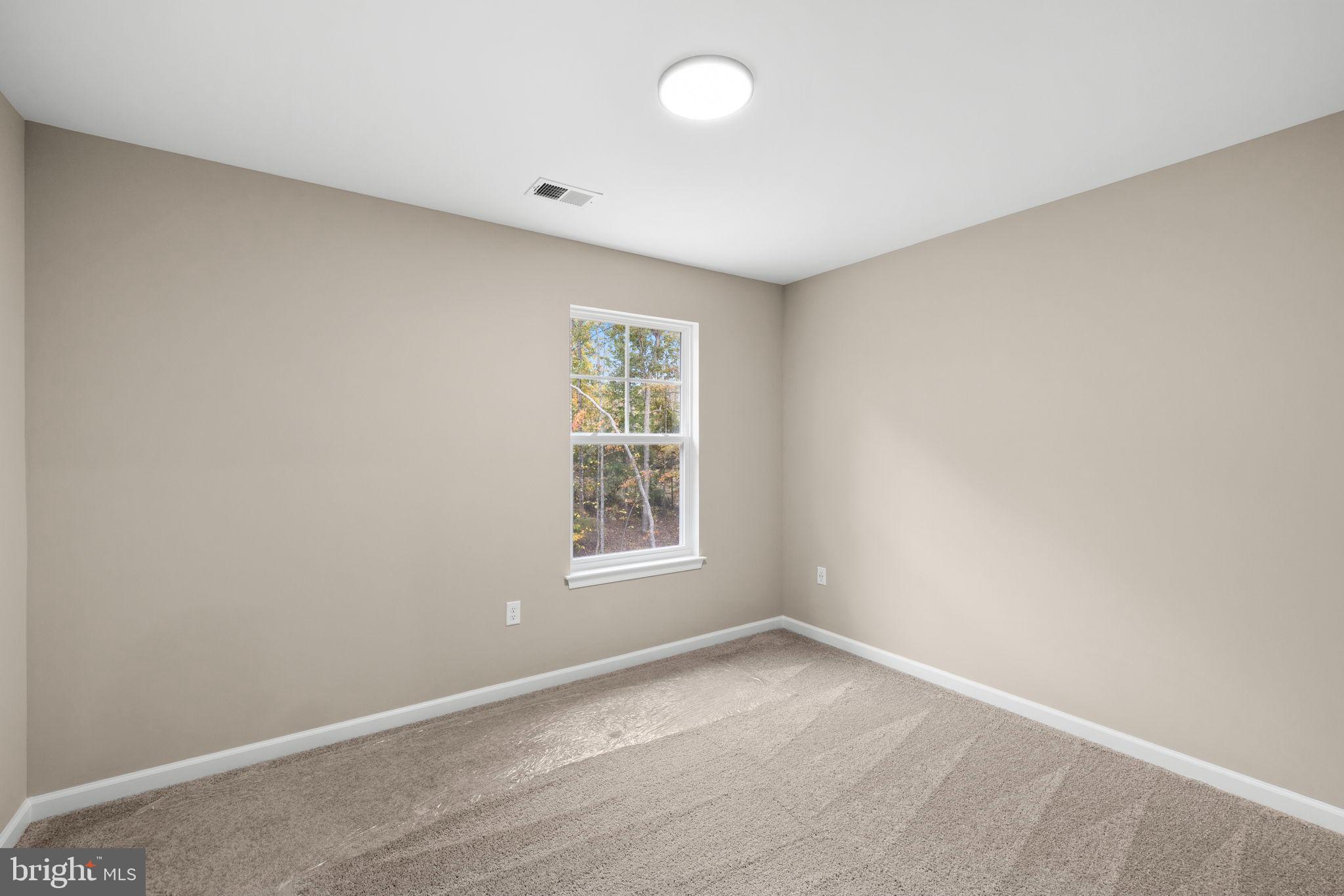 LAKE WILDERNESS - Residential