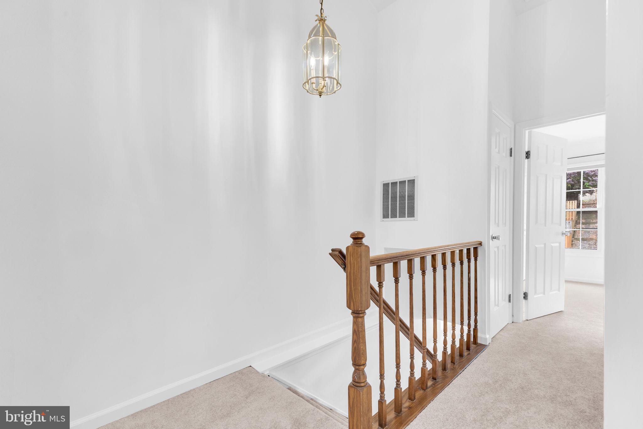 ARLINGTON RUN - Residential