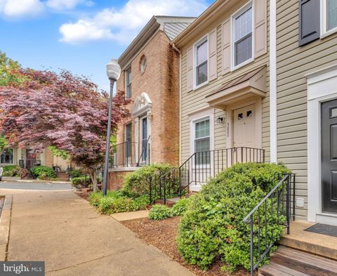 5002 9TH STREET S ARLINGTON VA 22204