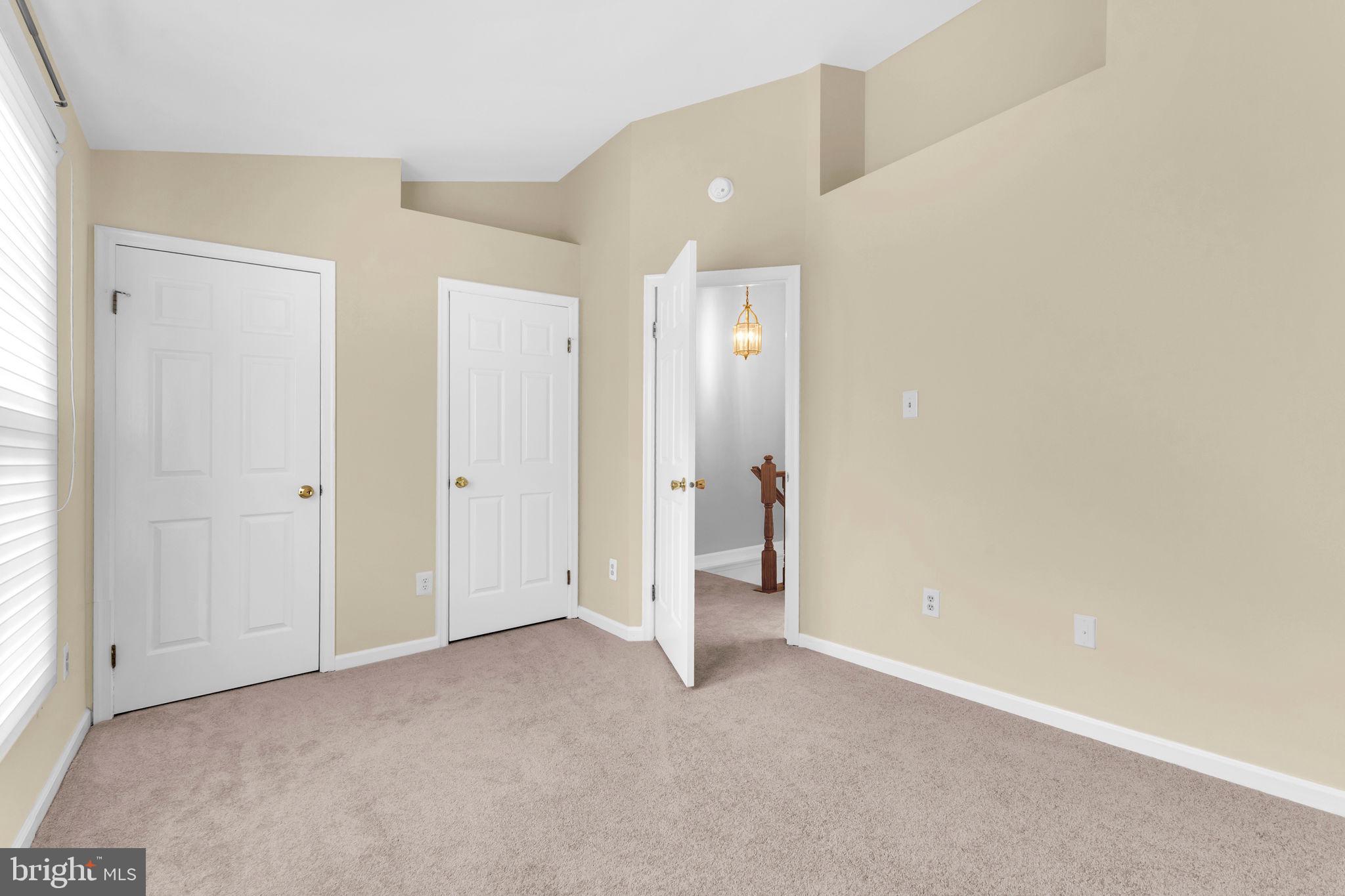 ARLINGTON RUN - Residential