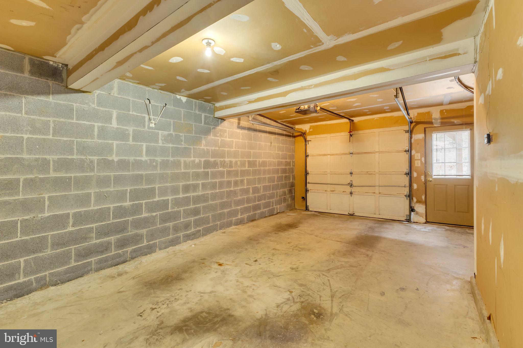 ARLINGTON RUN - Residential