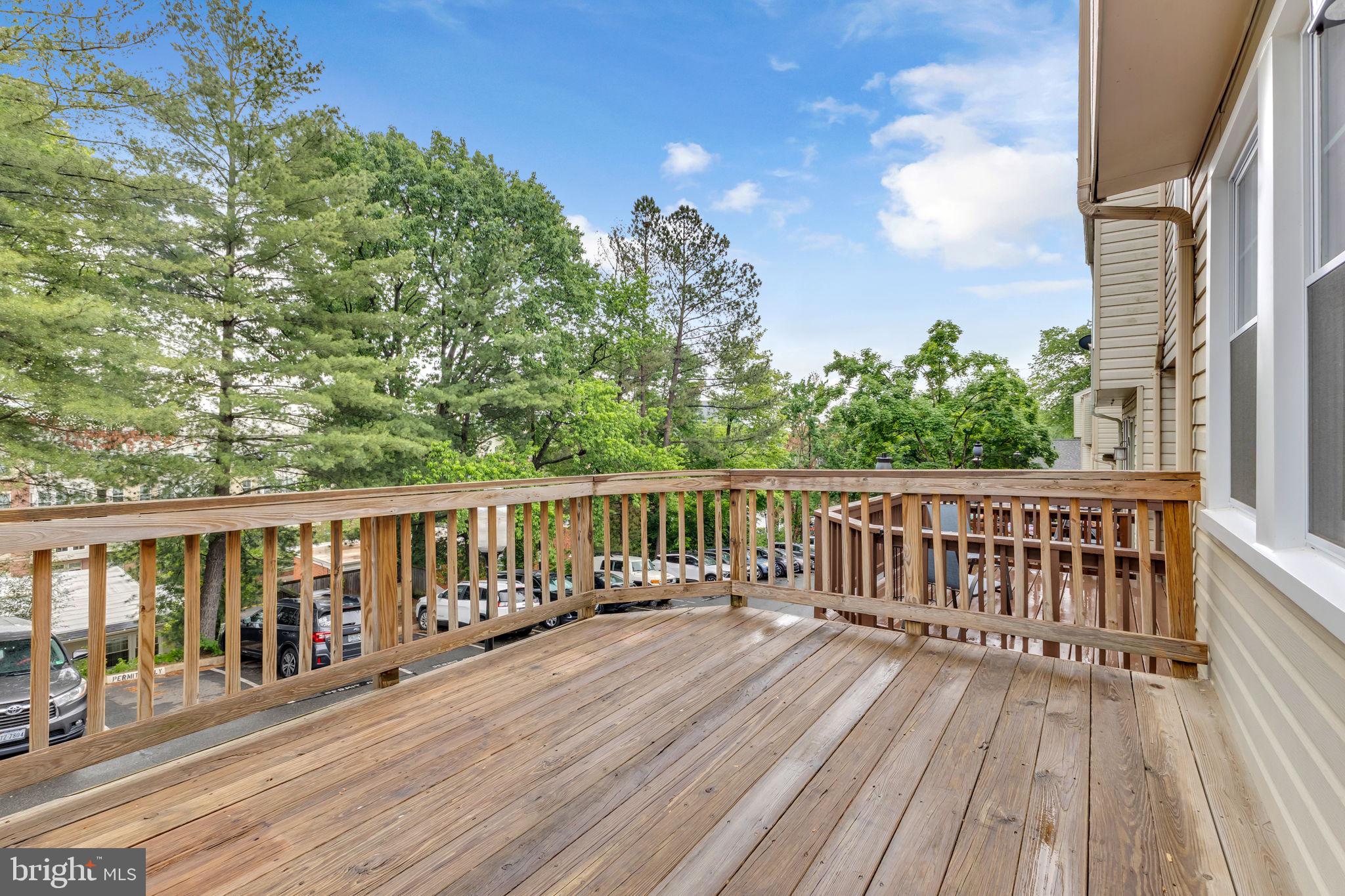 ARLINGTON RUN - Residential