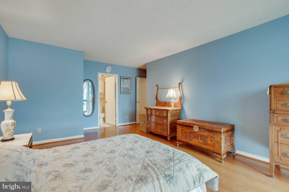 IDYLWOOD TOWERS - Residential