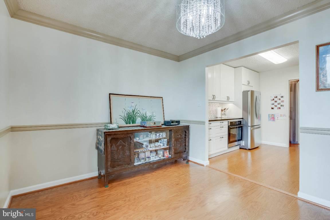 IDYLWOOD TOWERS - Residential