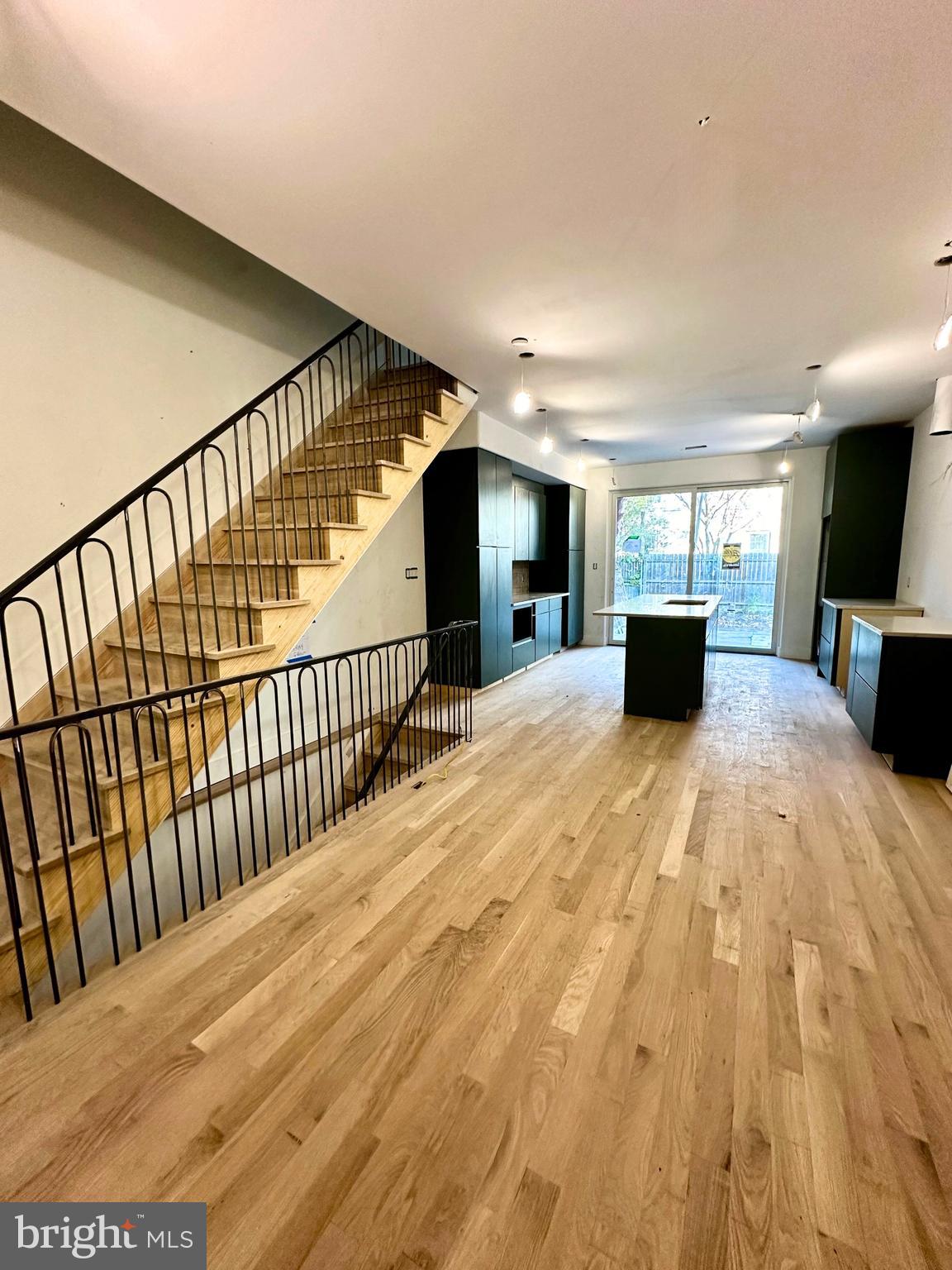 GRADUATE HOSPITAL - Residential