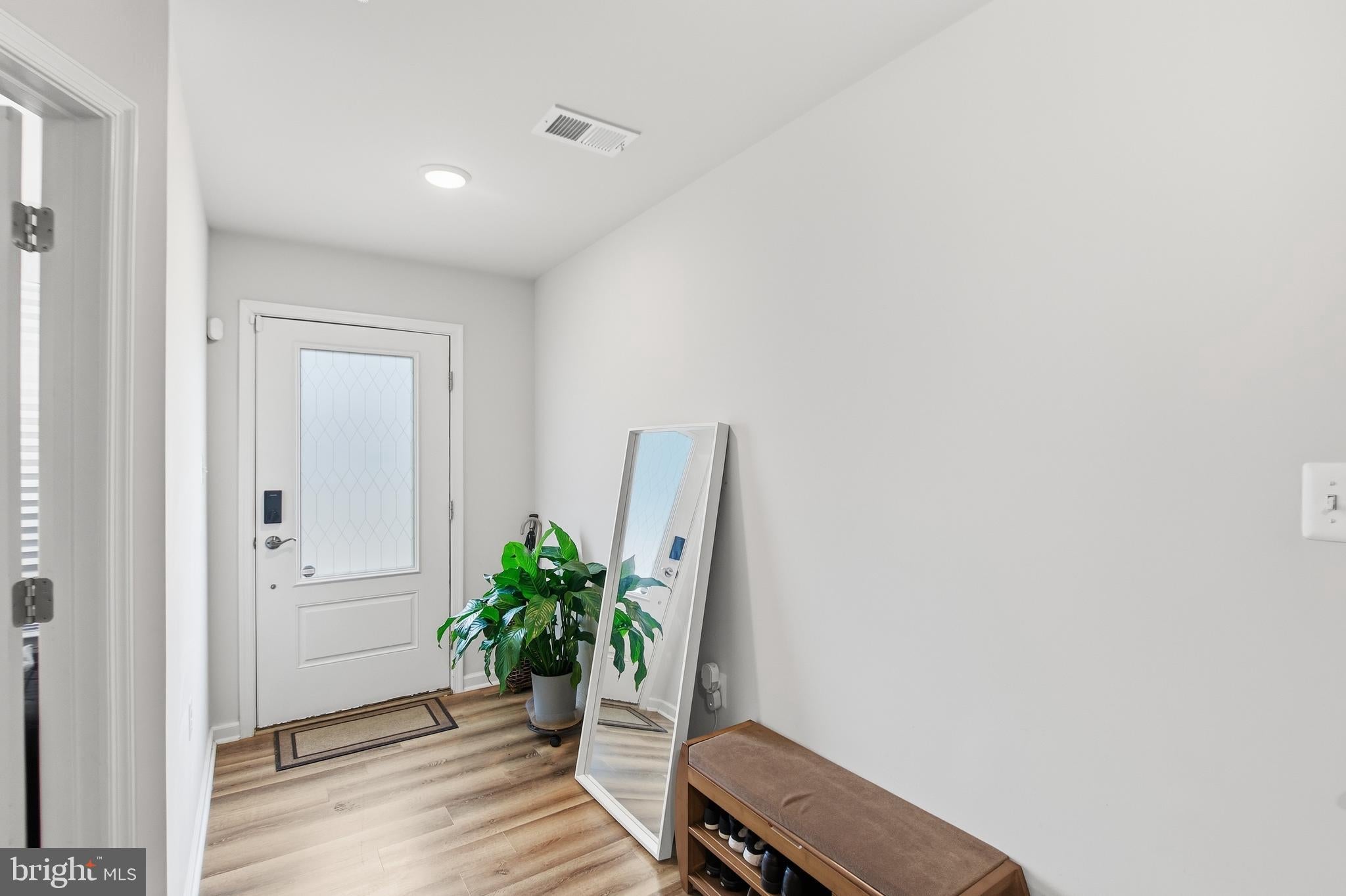 3469 CARNABY STREET
