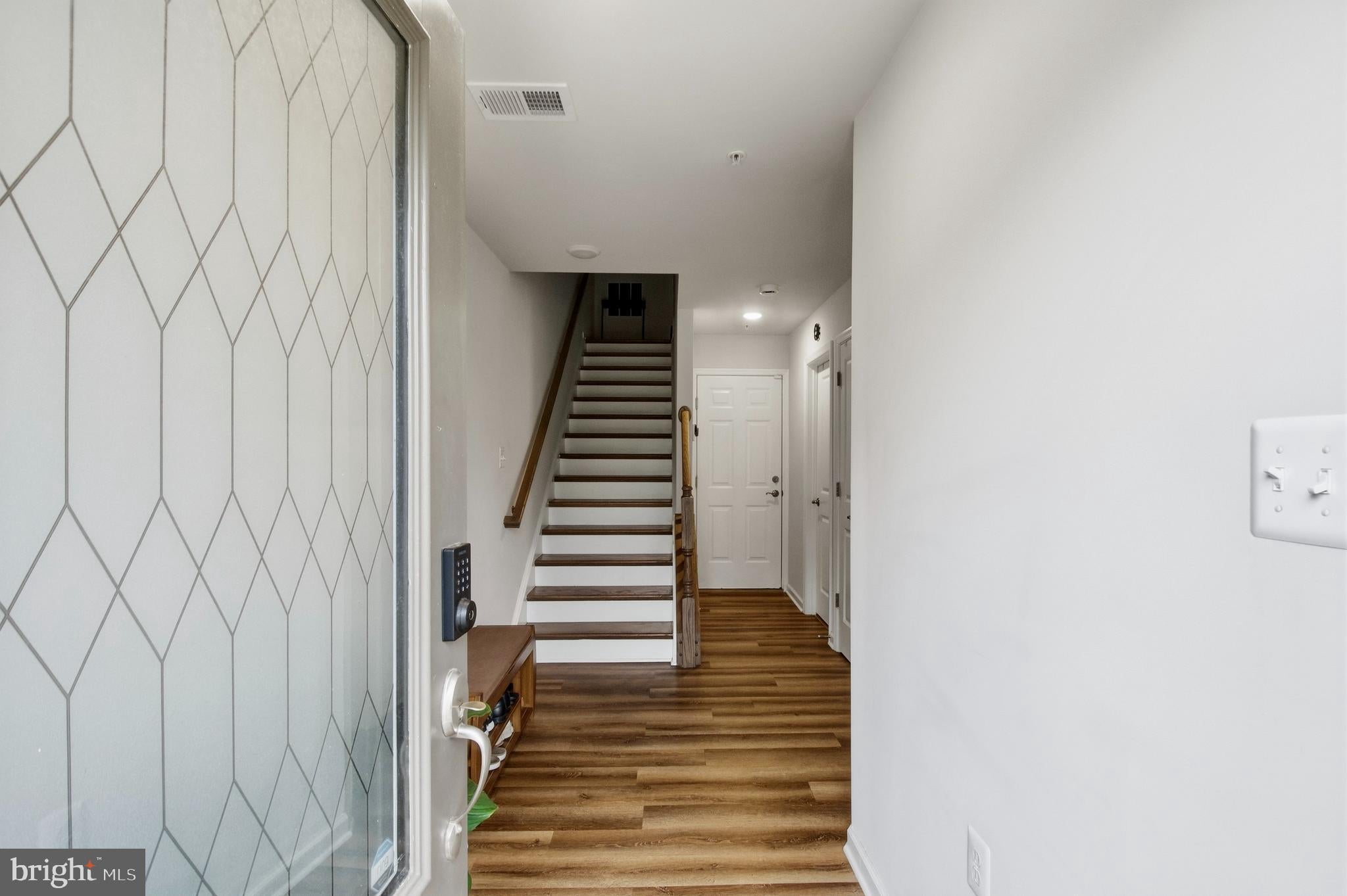 3469 CARNABY STREET