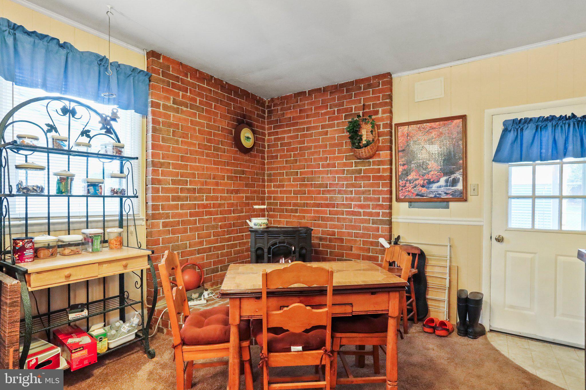 SKY-LIN PARK - Residential