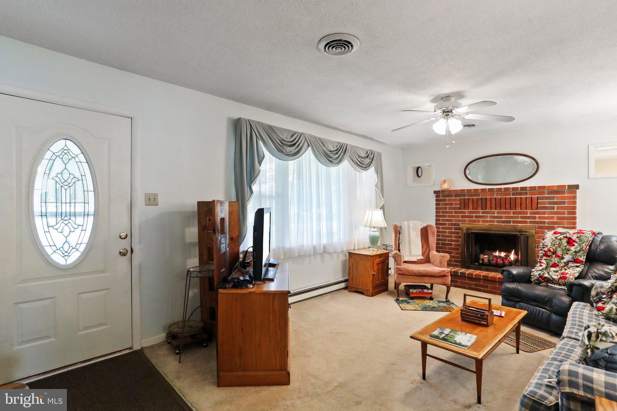 SKY-LIN PARK - Residential