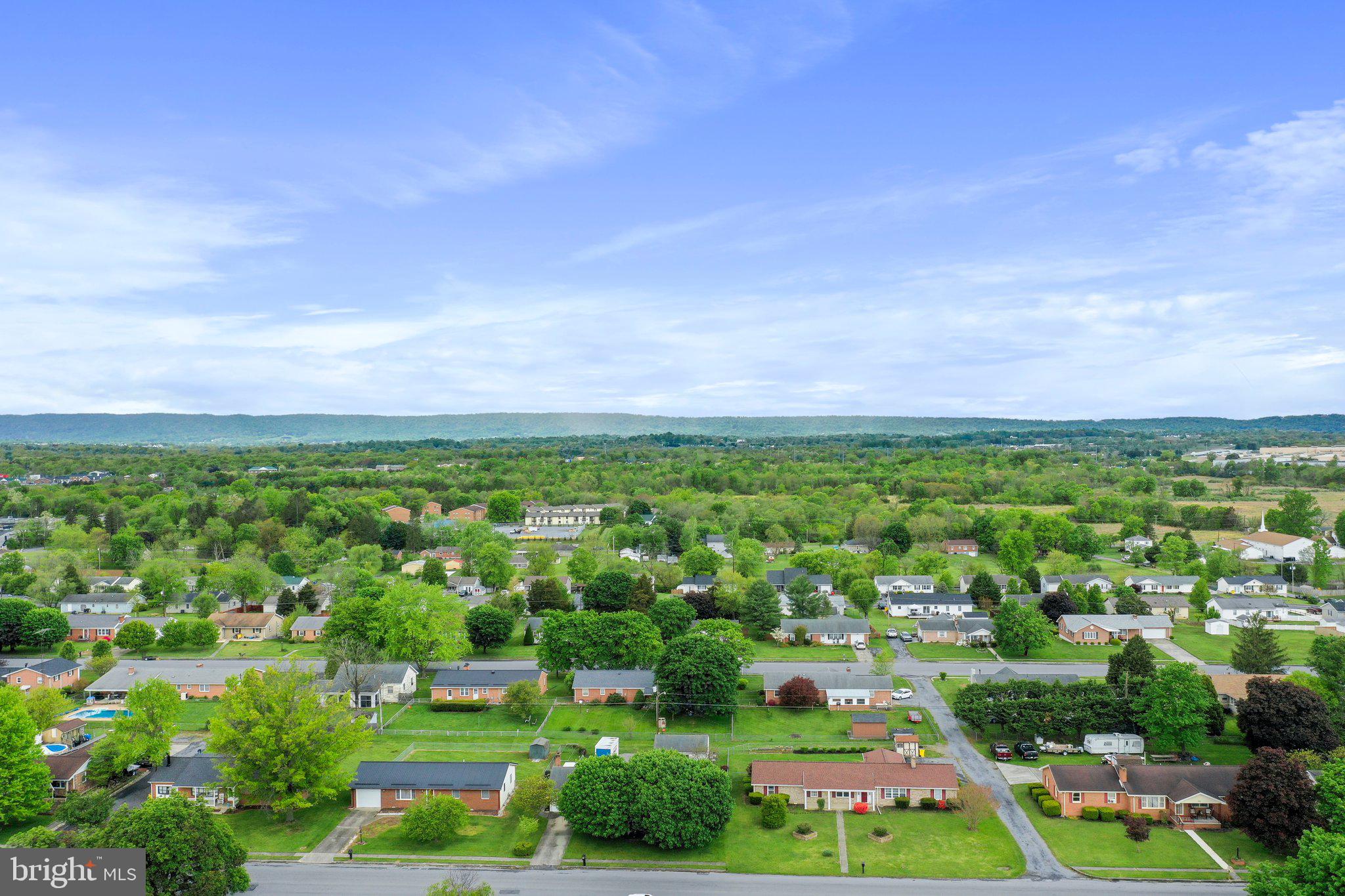 SKY-LIN PARK - Residential
